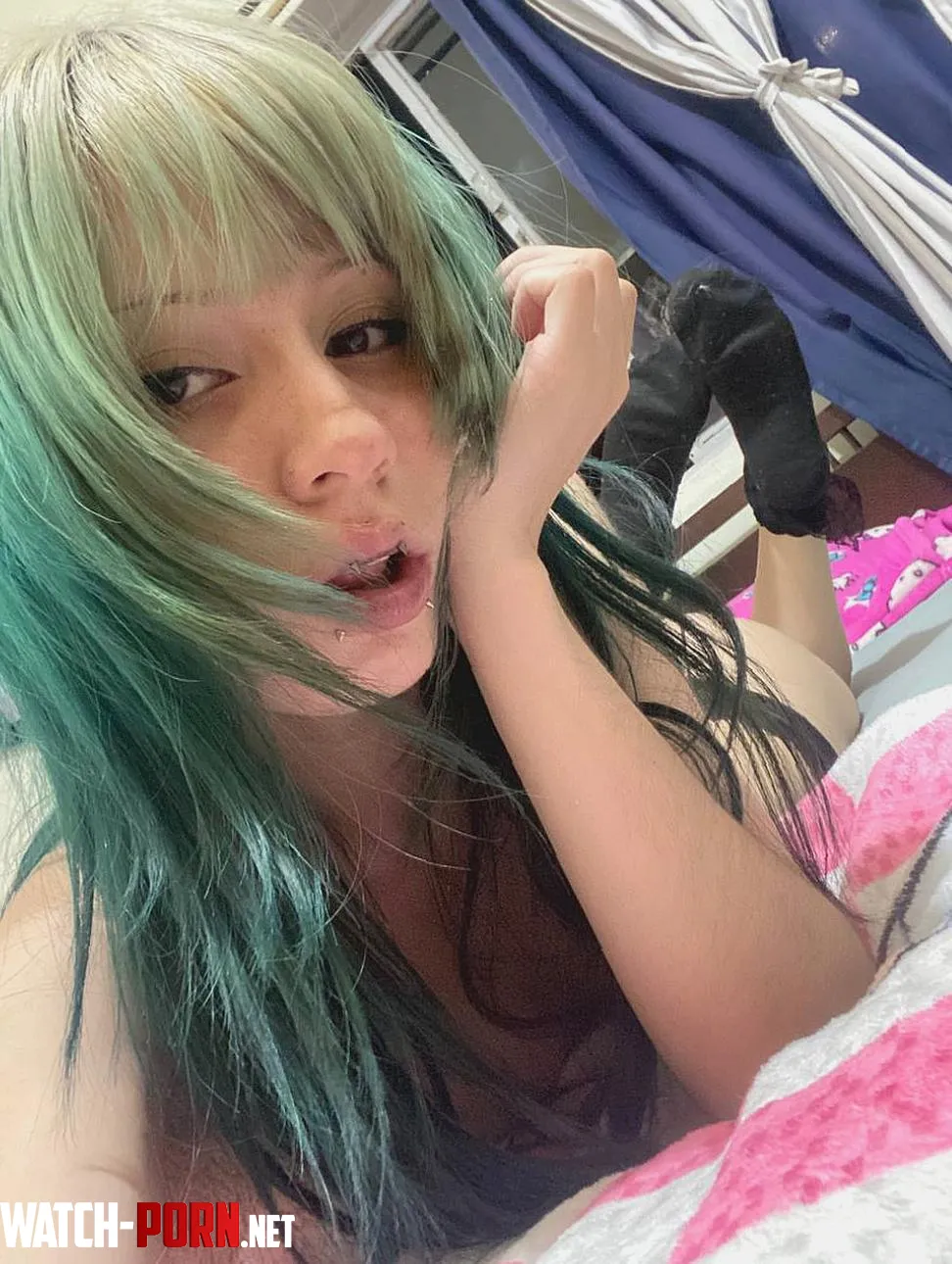 tell me how many of you will genuinely adopt my vrgn self to degrade and turn into a pet? by Parsleynuke