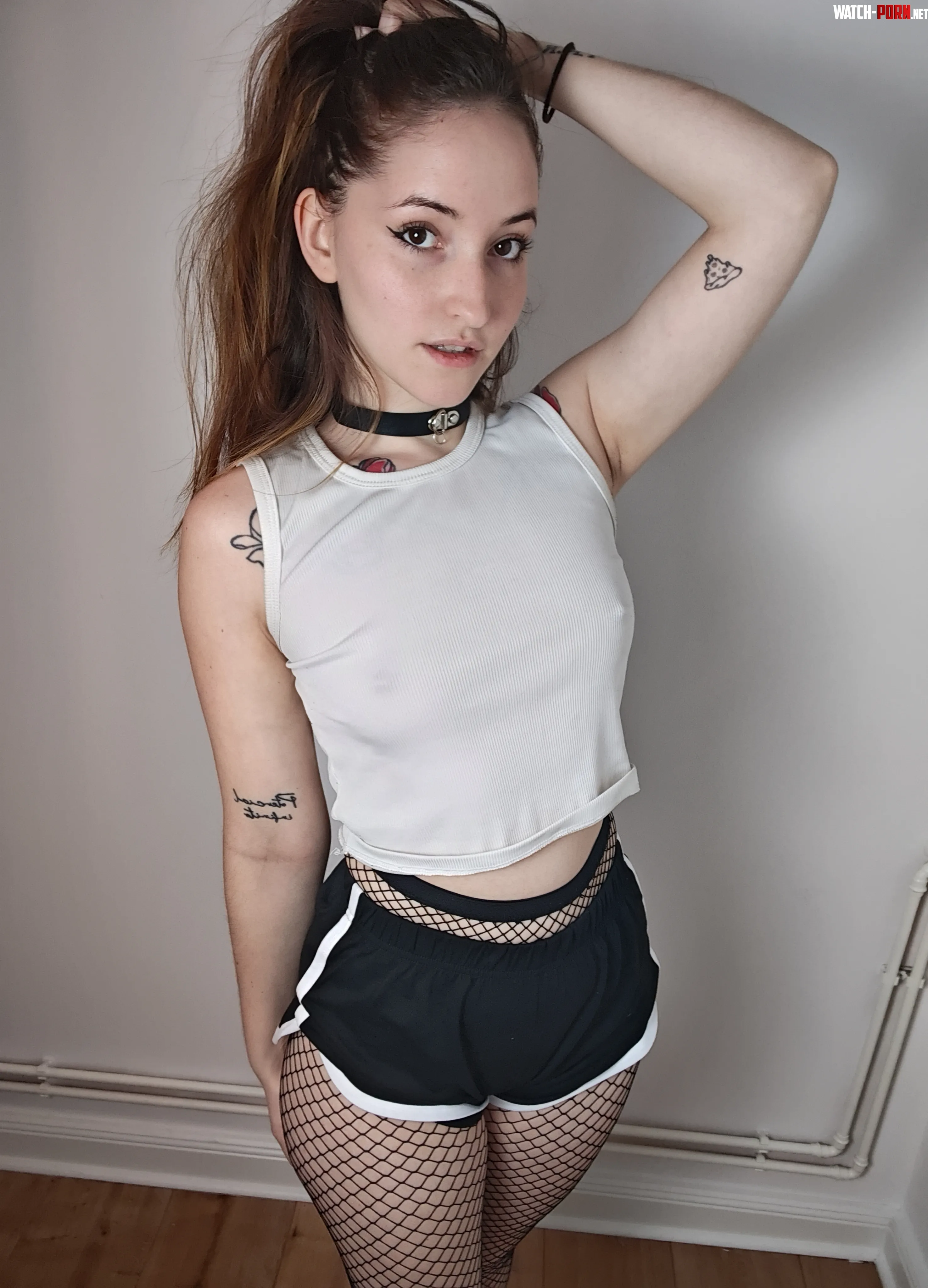 goth teen with no bra is the perfect combo by MadyViera