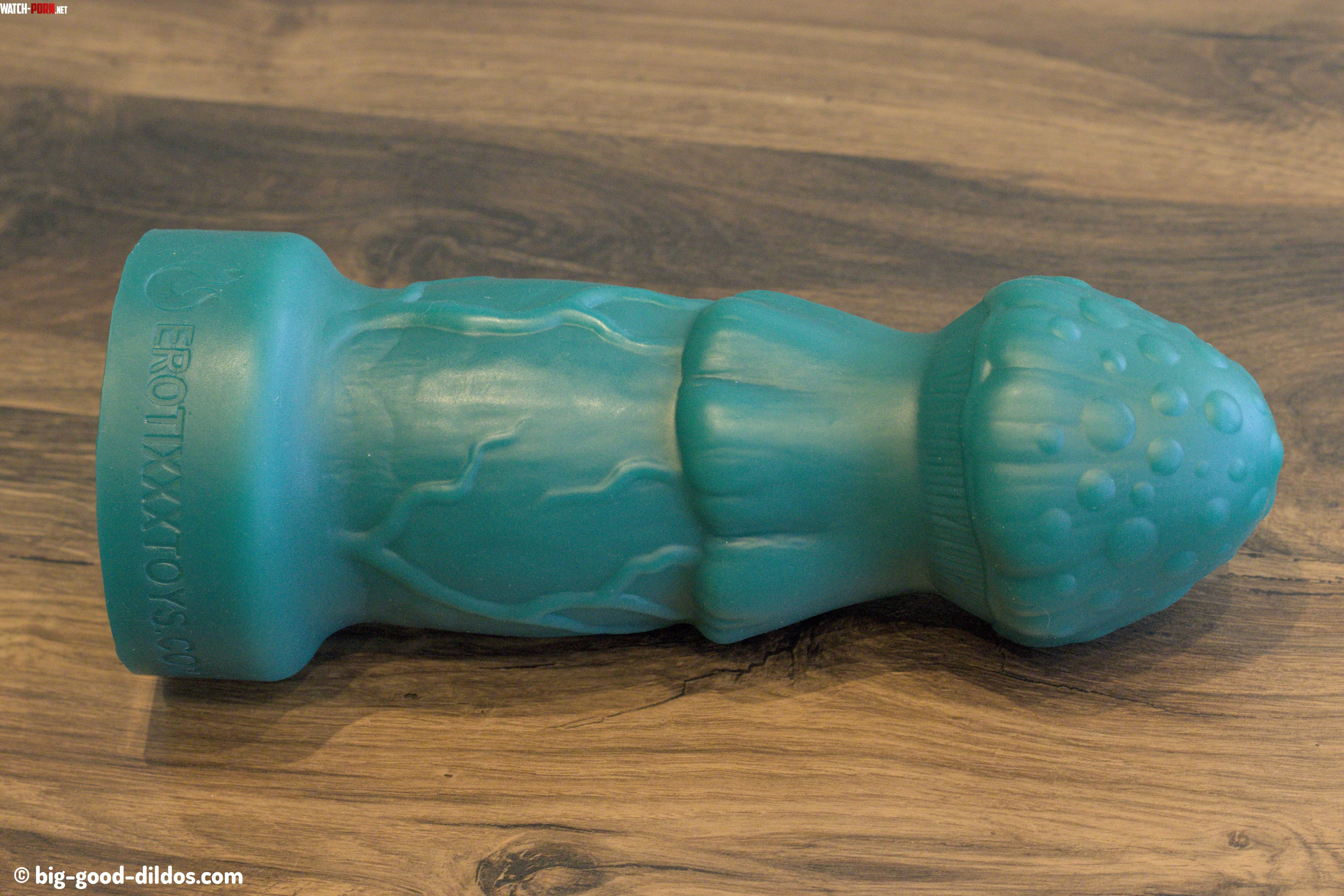 Tried the “Mushroom” by Erotixxx Toys — a compact toy with a wide, textured cap by BigGoodDildos