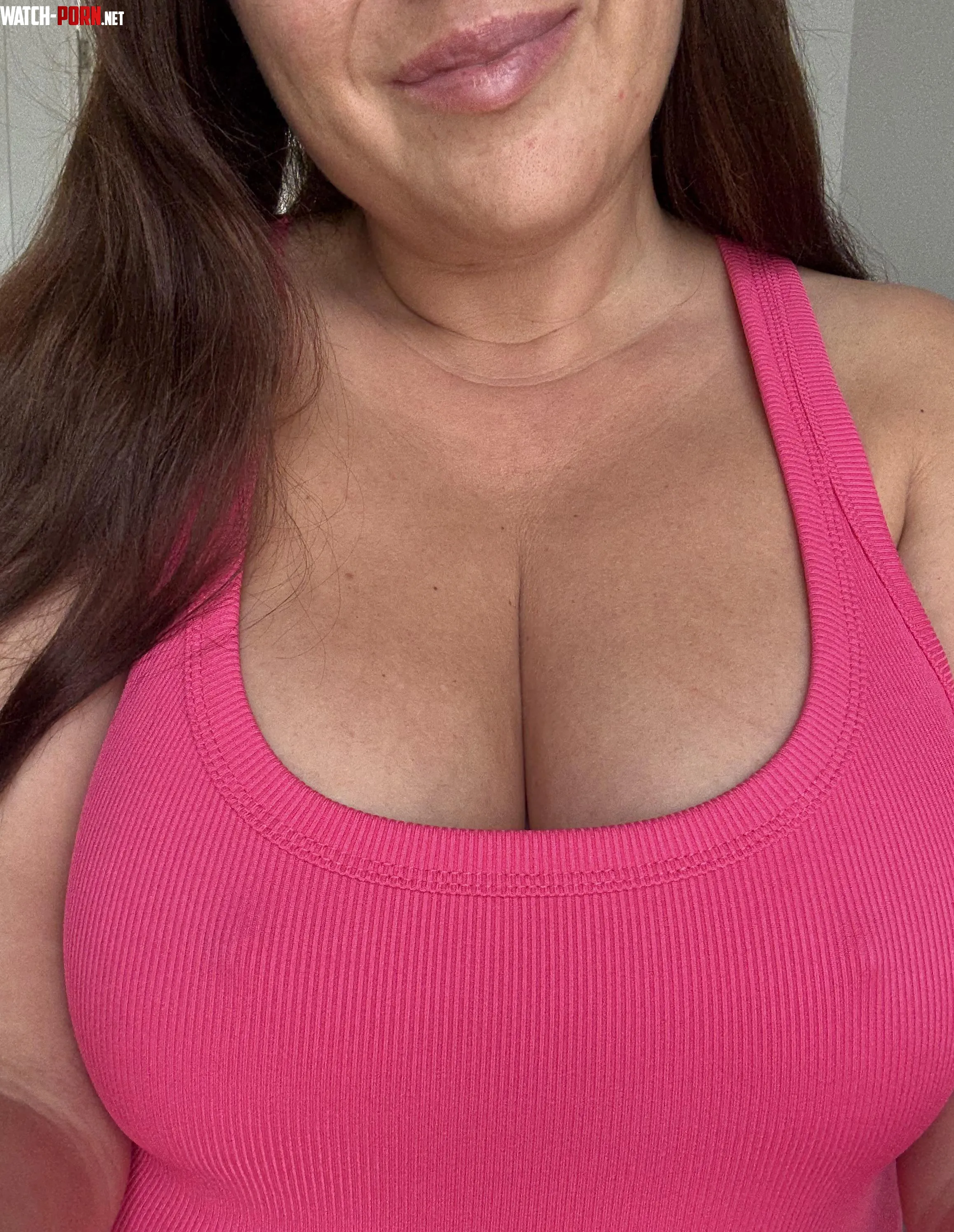 A lil cleavage for today. by Esthelle01