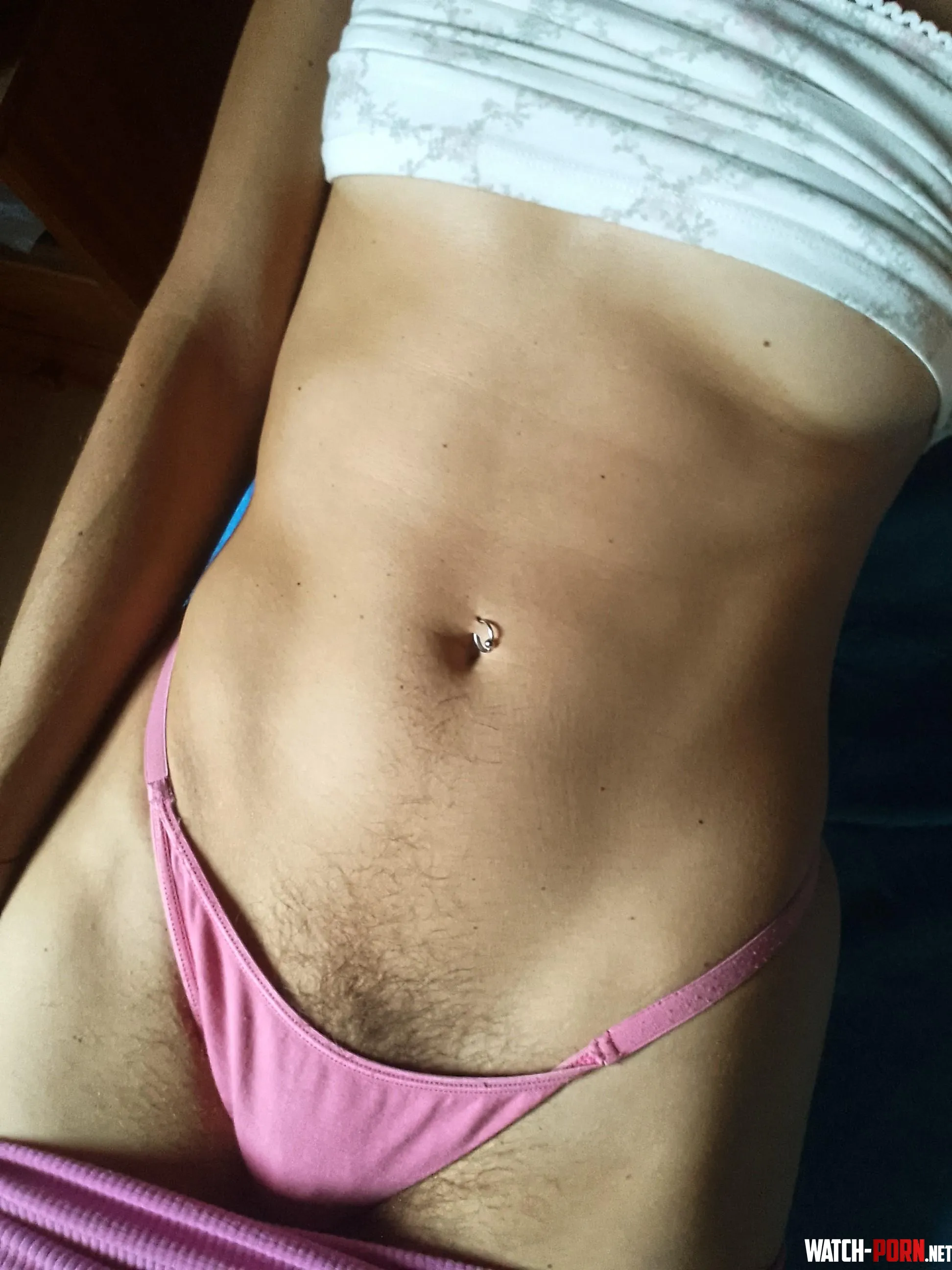 Something like..? by florescencia_