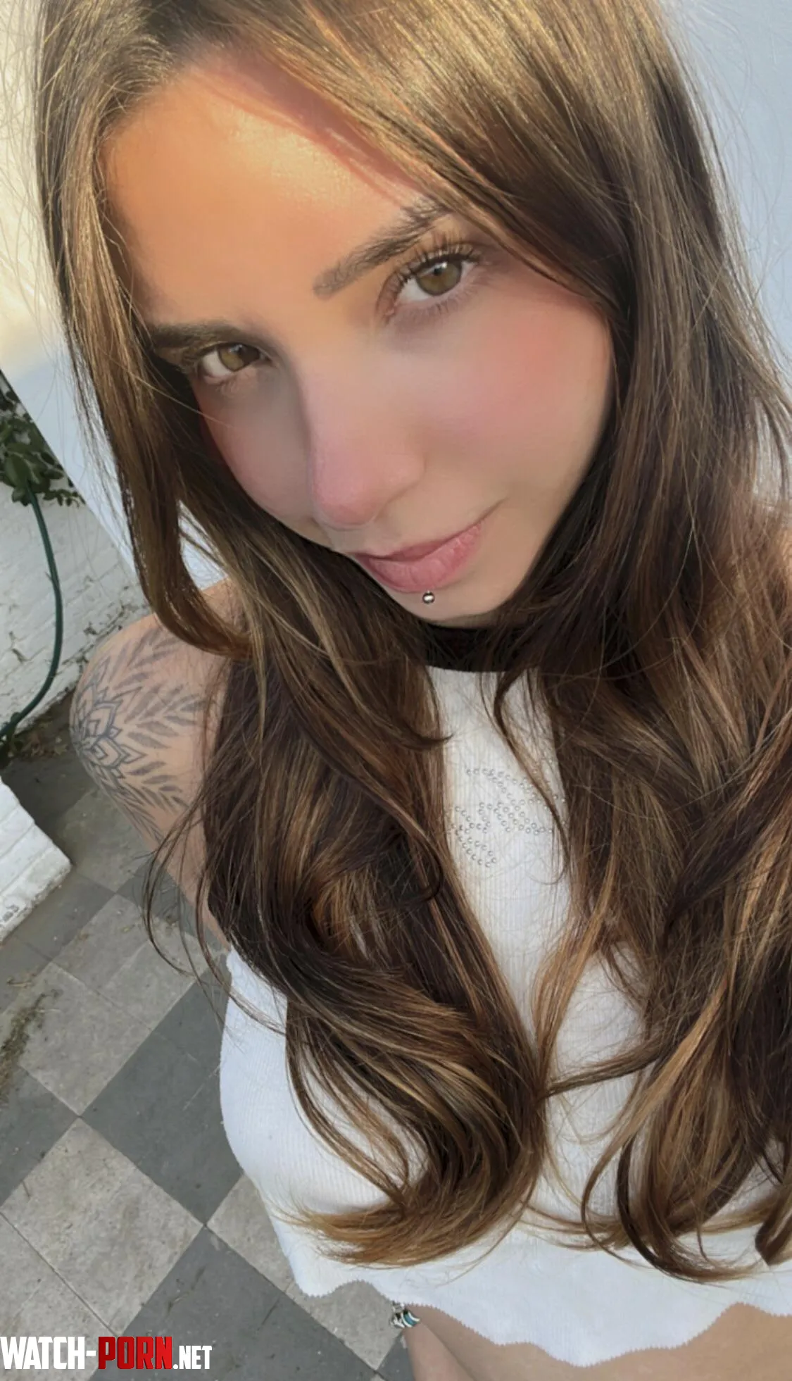 show me your love, my snppp rosefipuoyd by Initial-Shoe-7288