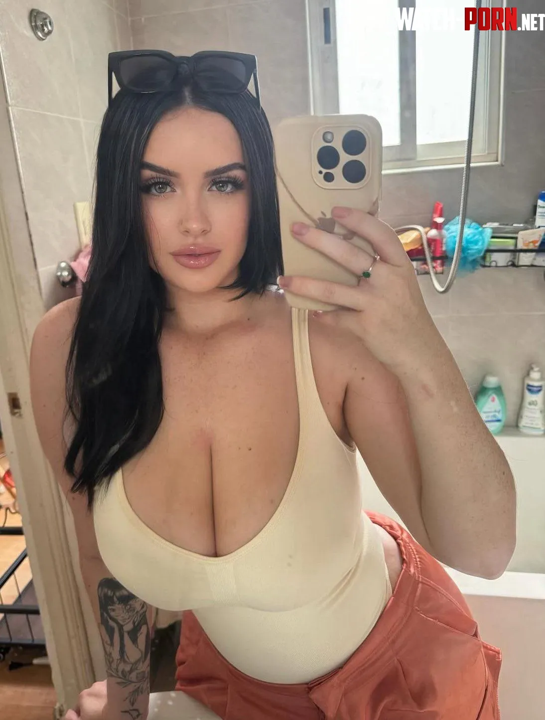 @leapeachtastic by lolilealae