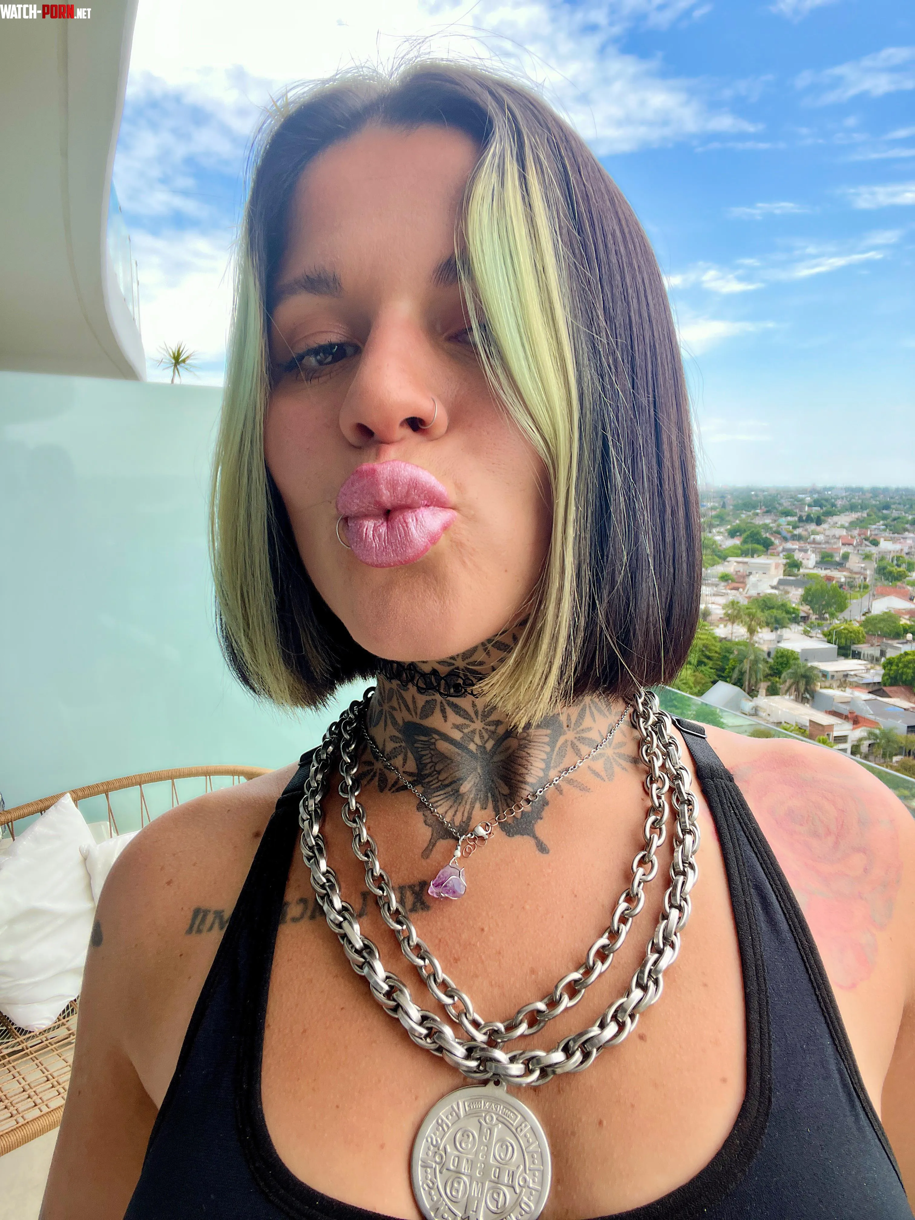 If I bring my mouth closer... are you going to let me ruin my lipstick on you? by girlytattoo