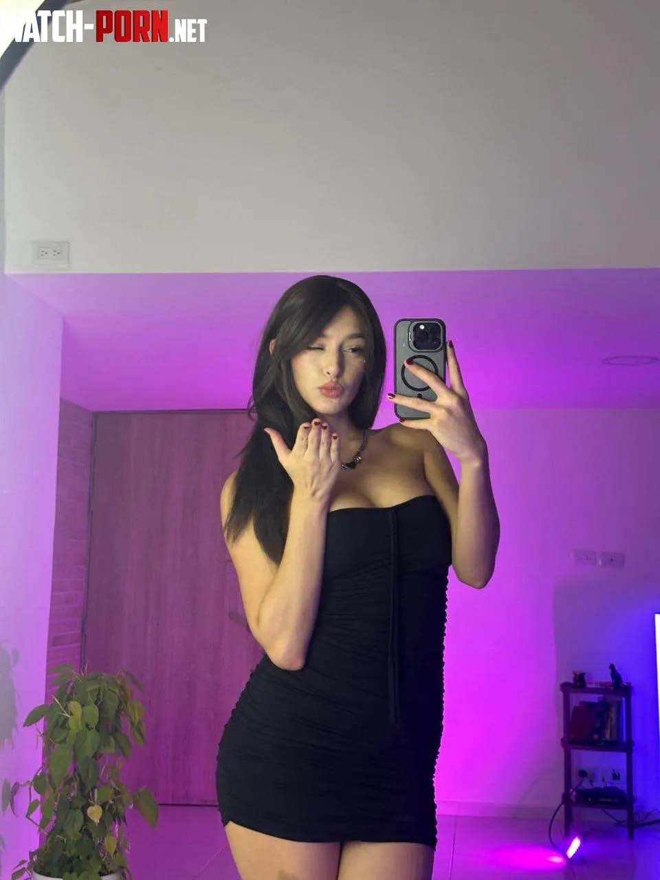 like my little dress? by starlitcatnap