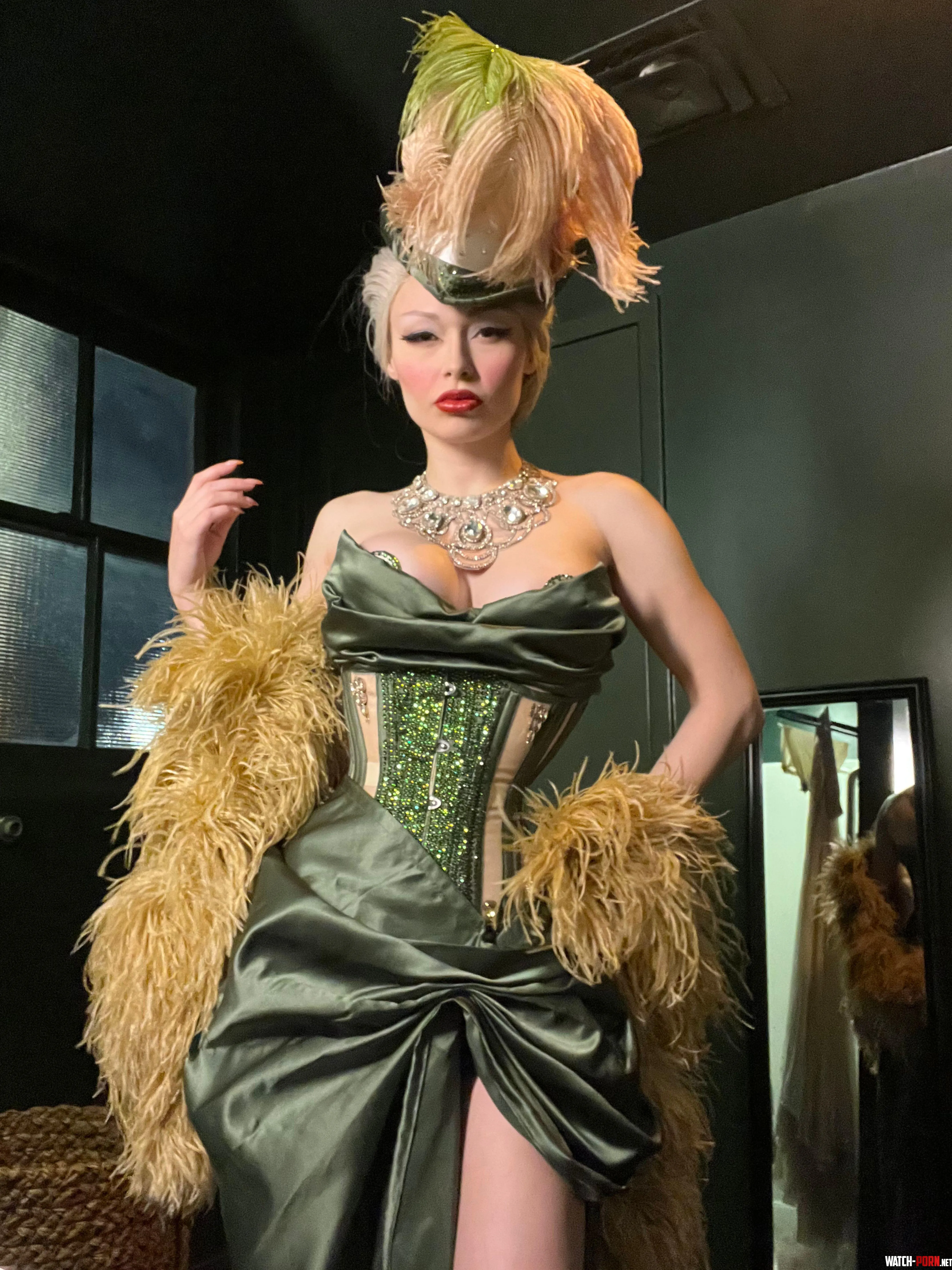 Ruffling feathers by ChereNoble