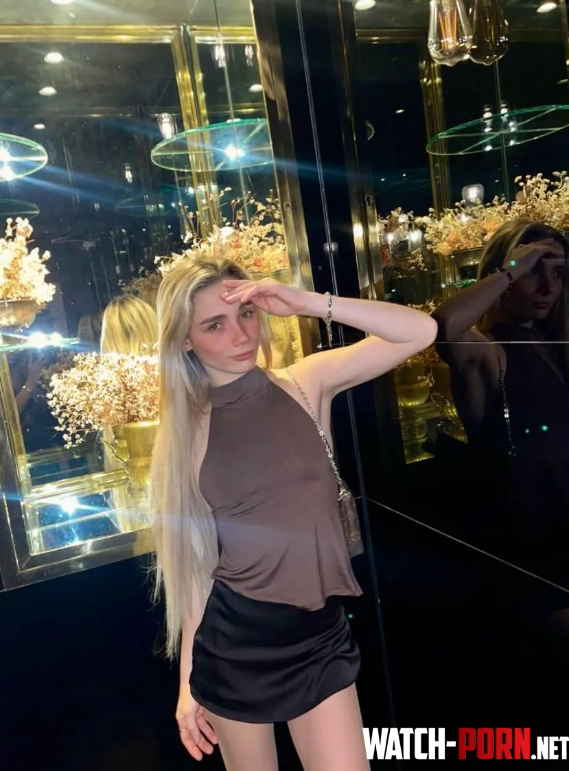 Feeling hot in this fit by pinkycococlouds