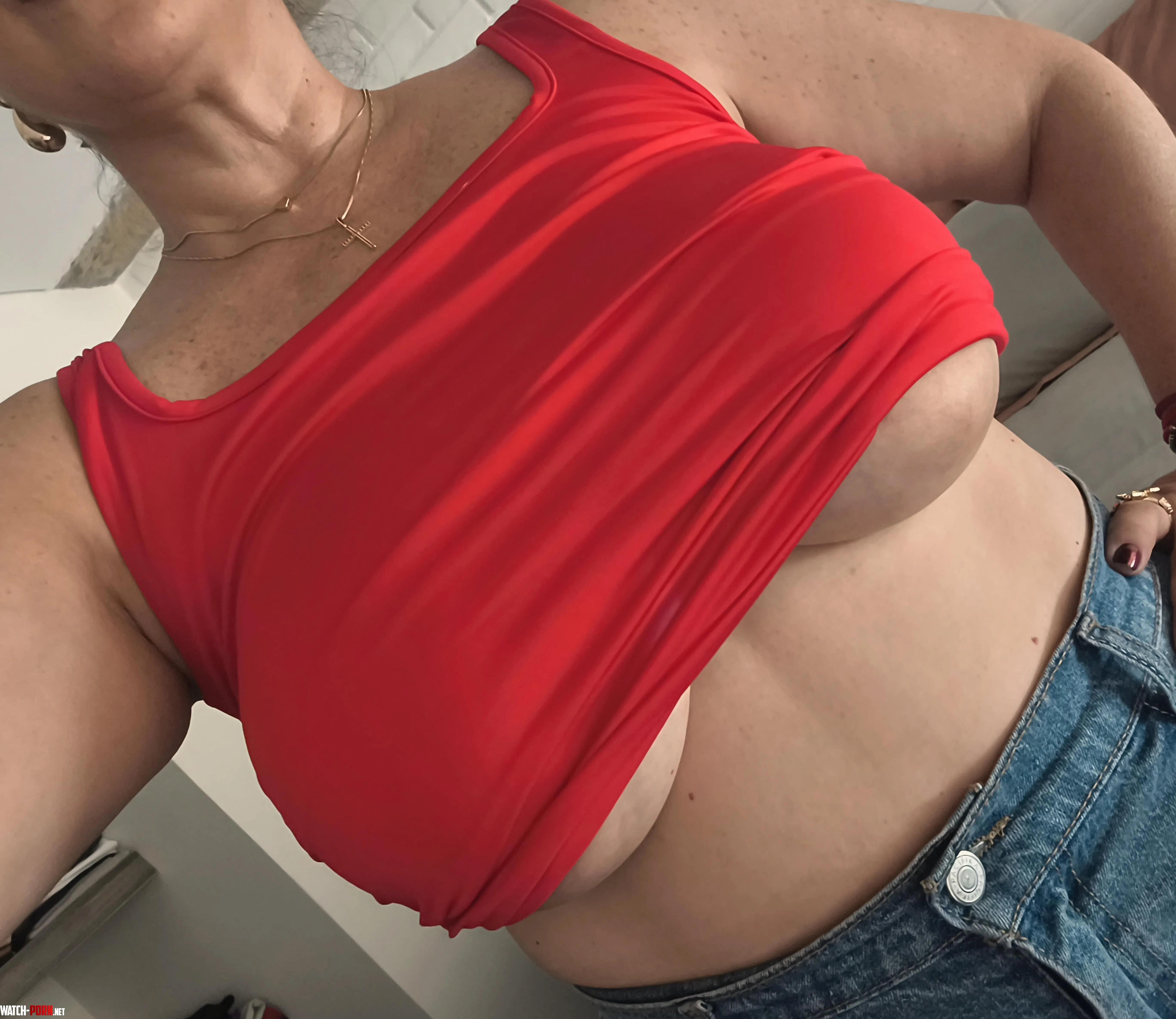 lil underboob by sarahmoom