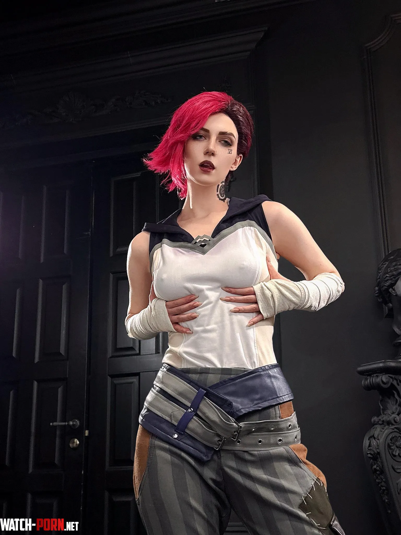 My Vi cosplay (Miakanayuri) by Miakanayuri