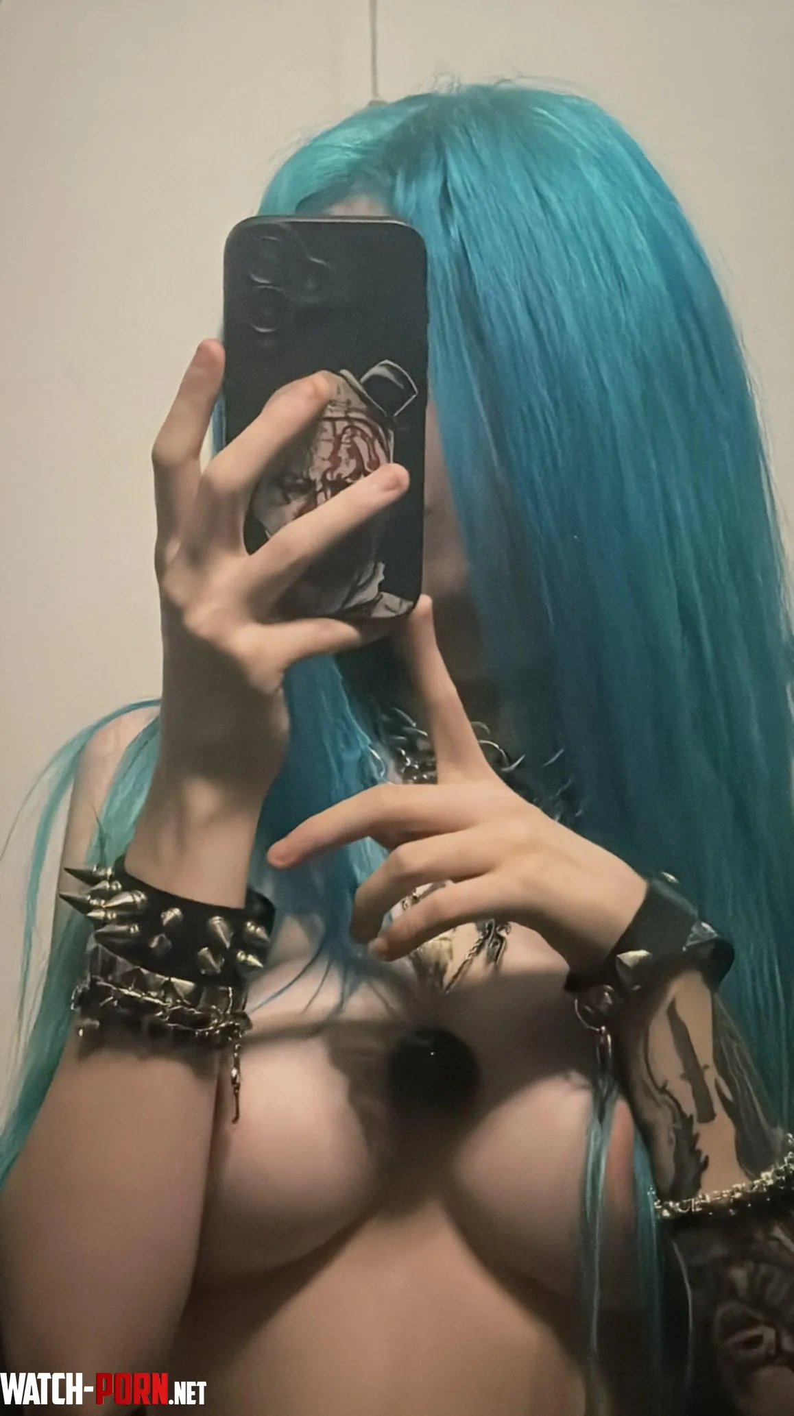 Can I be your fave goth girl? by LivingDeadGothh