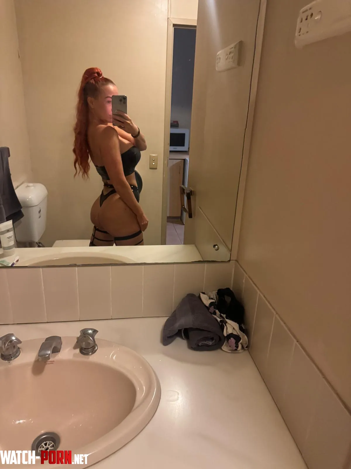 There is no more delicious and juicy trophy by _ladysexyfit_