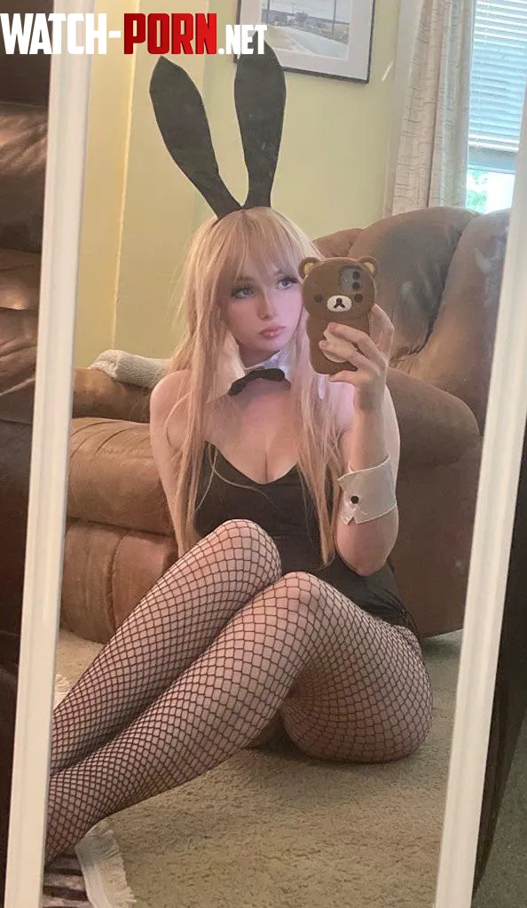 do i look better with my tail up or my legs open? ;) by petiteschoolgirlxo