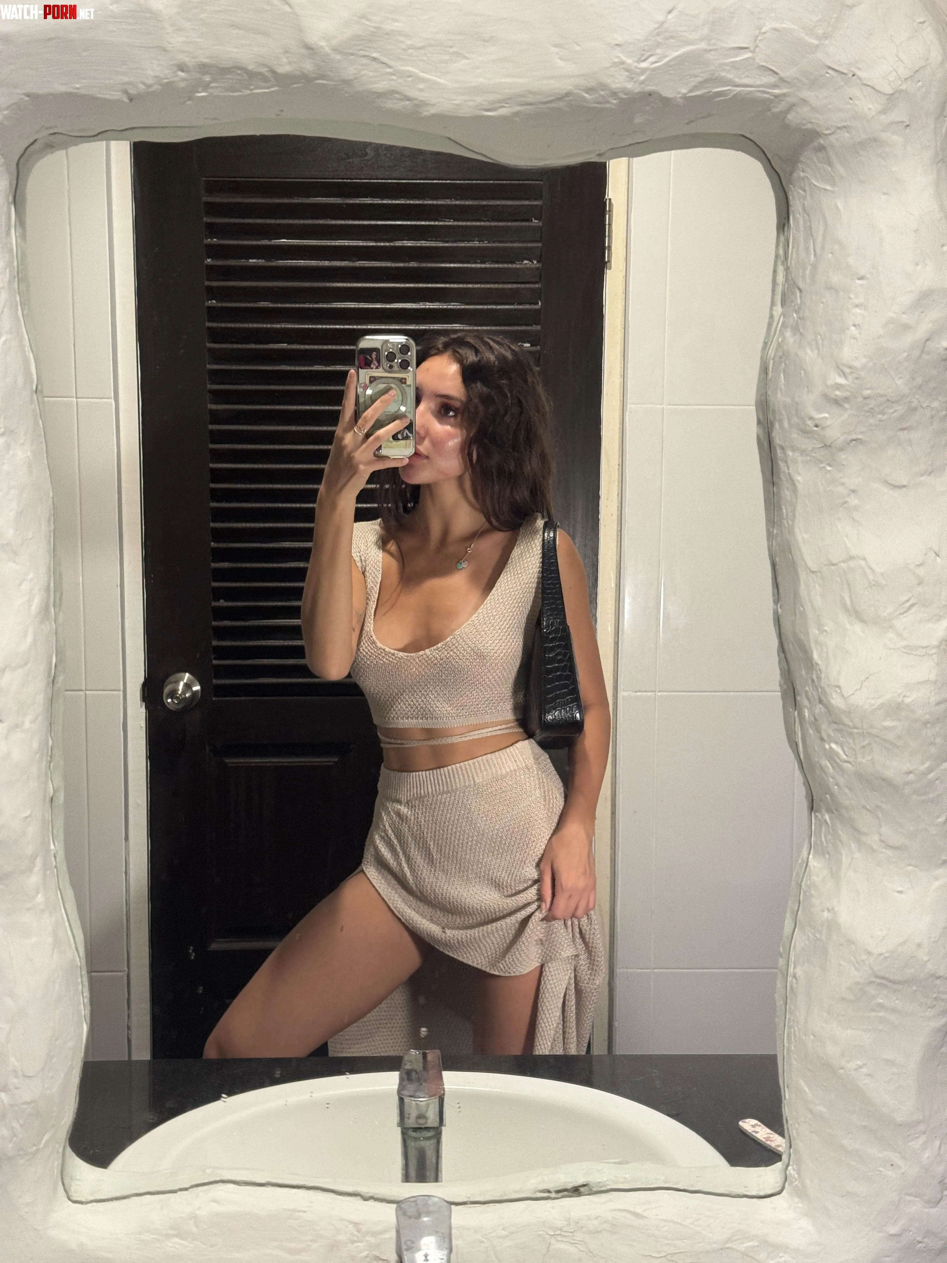 Not everything needs words by Valerie_Hill