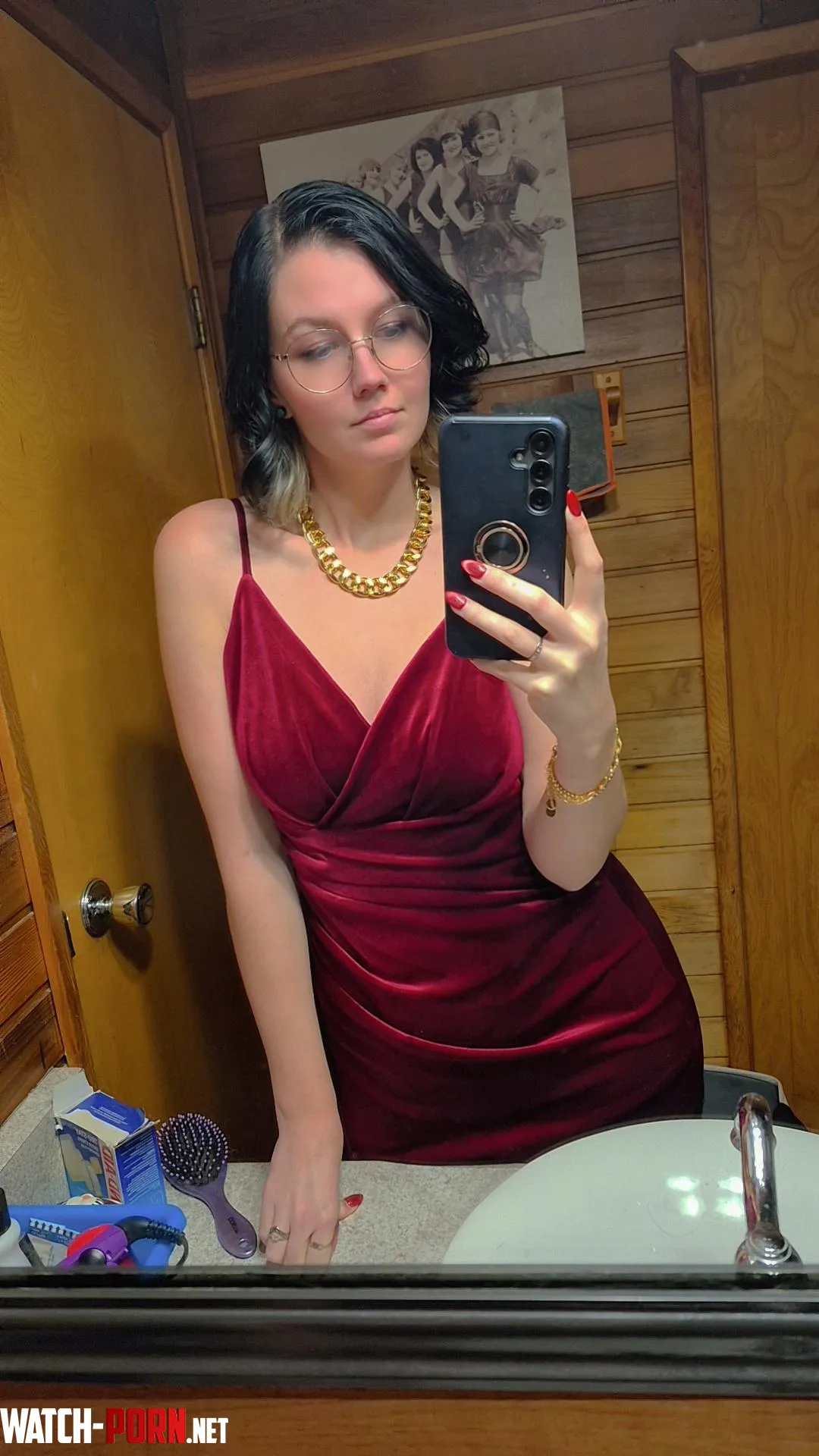 Hottest Milf at the Christmas party by Jess_Rabbit6162