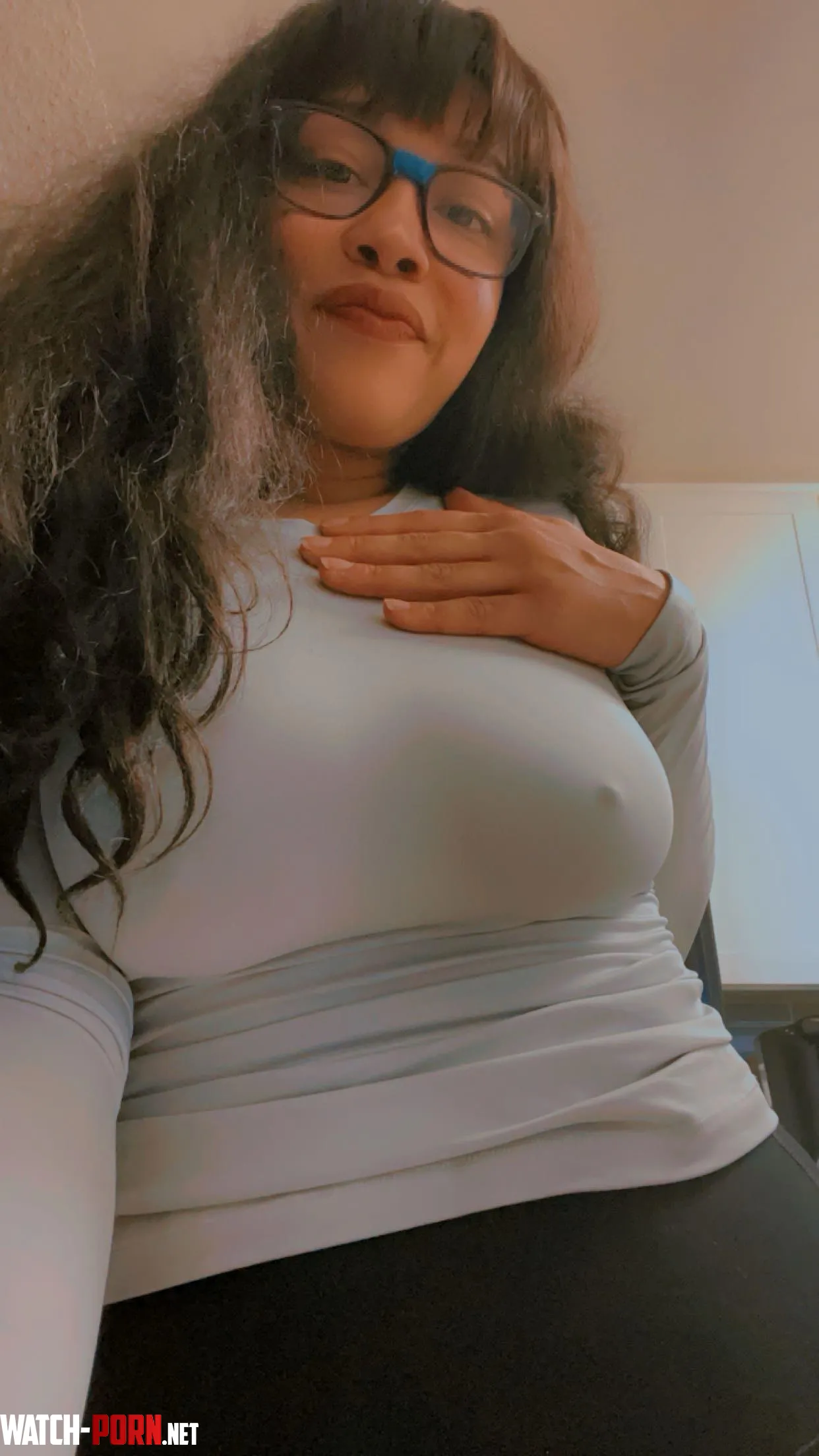 pokies peeking in by lulalulaxo1