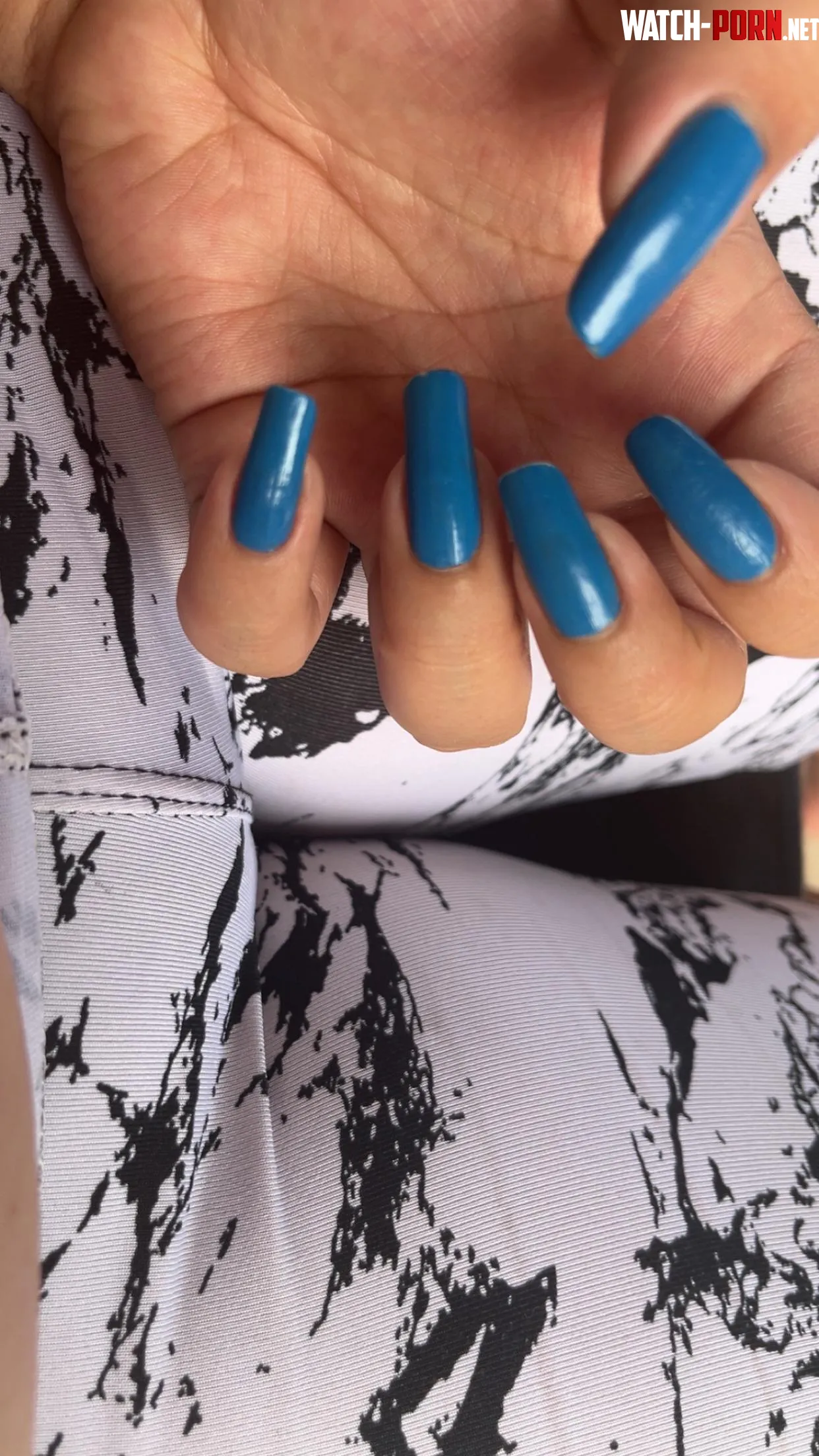 My nails are mine, I don't use fake nails. by Sweet-girlbrunette