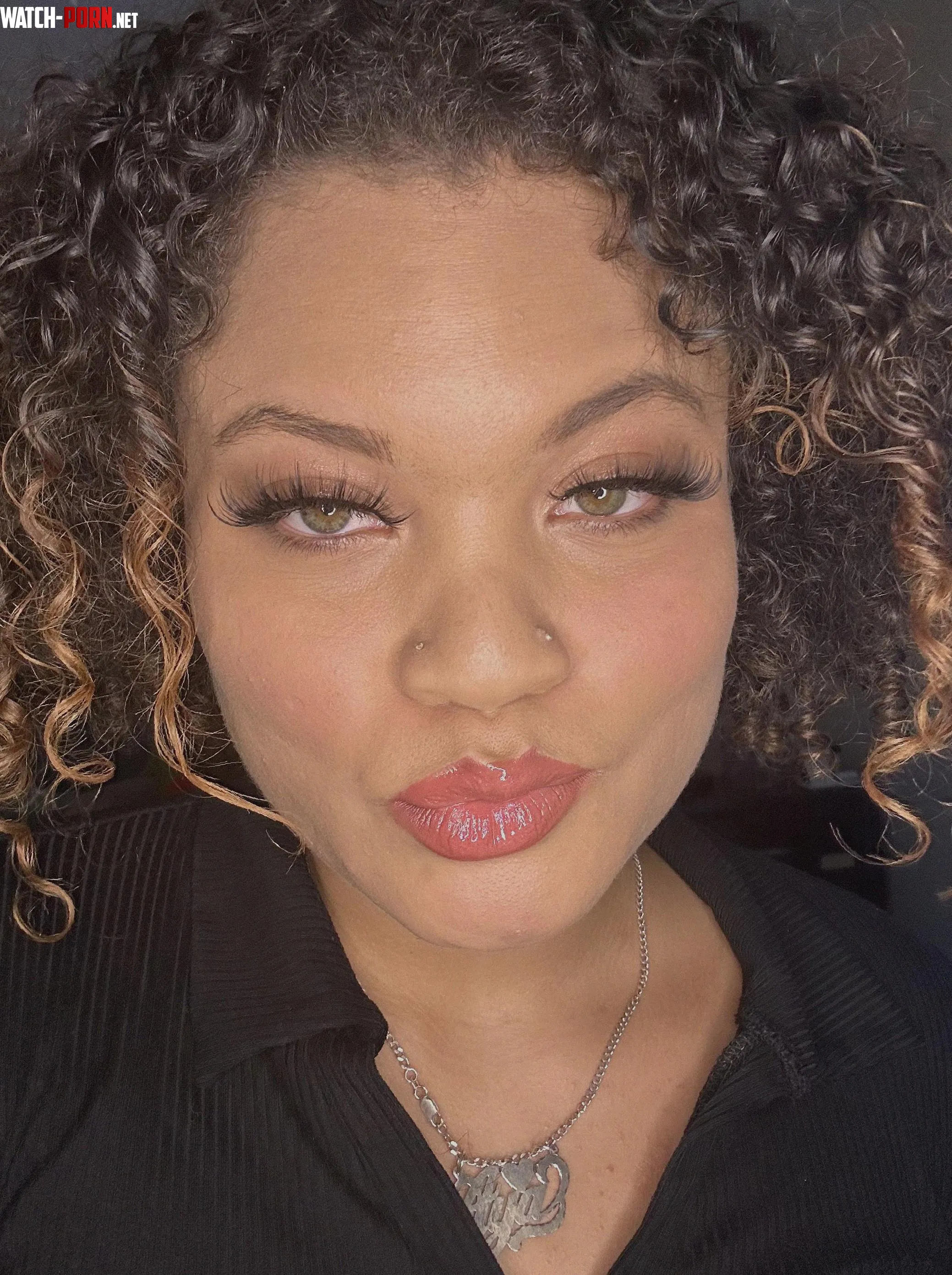 How quickly do you think you'd get a boner if you kissed me by WavyAndWonderful