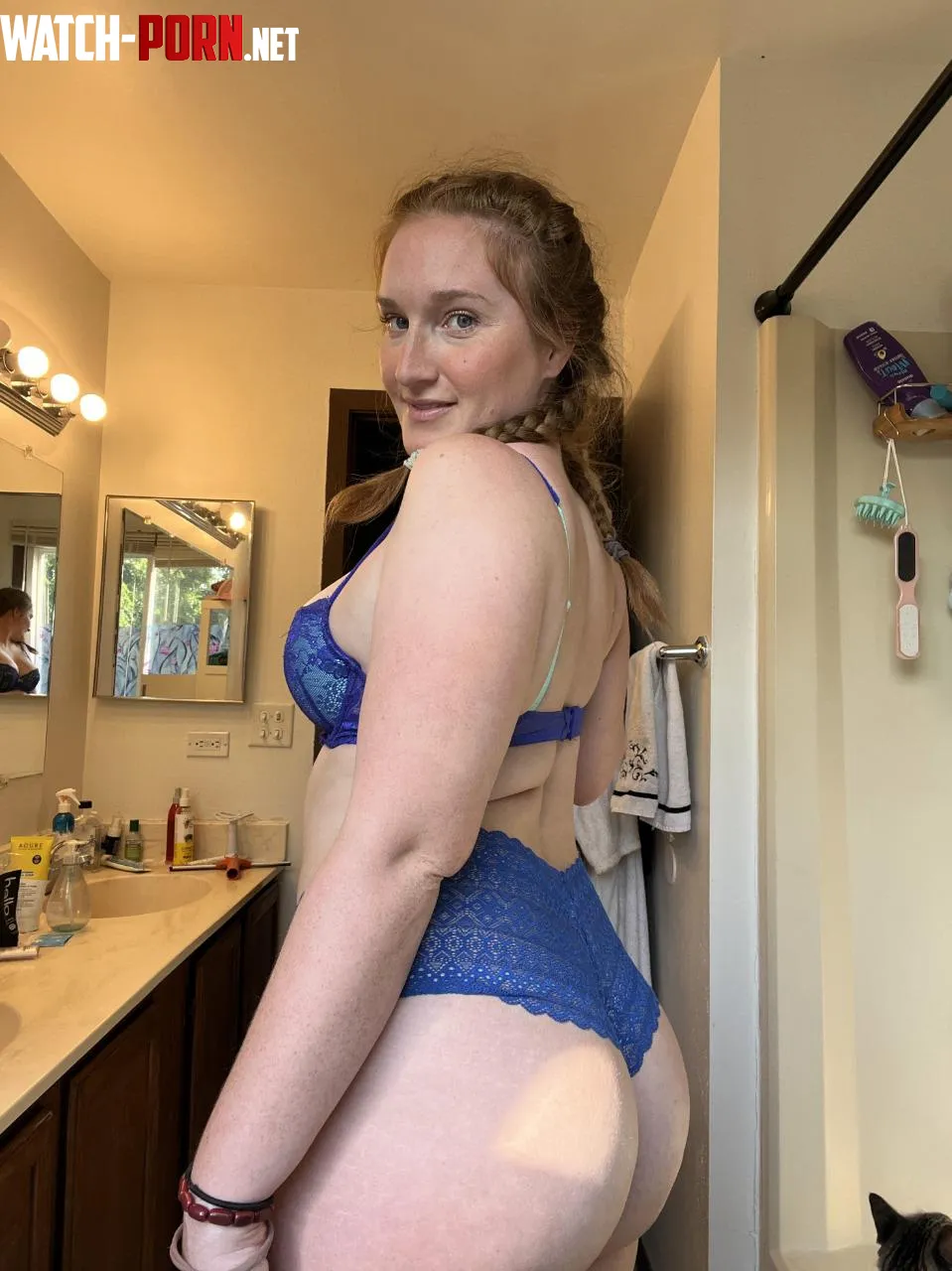 Describe my thickness in one word by Jessginger18