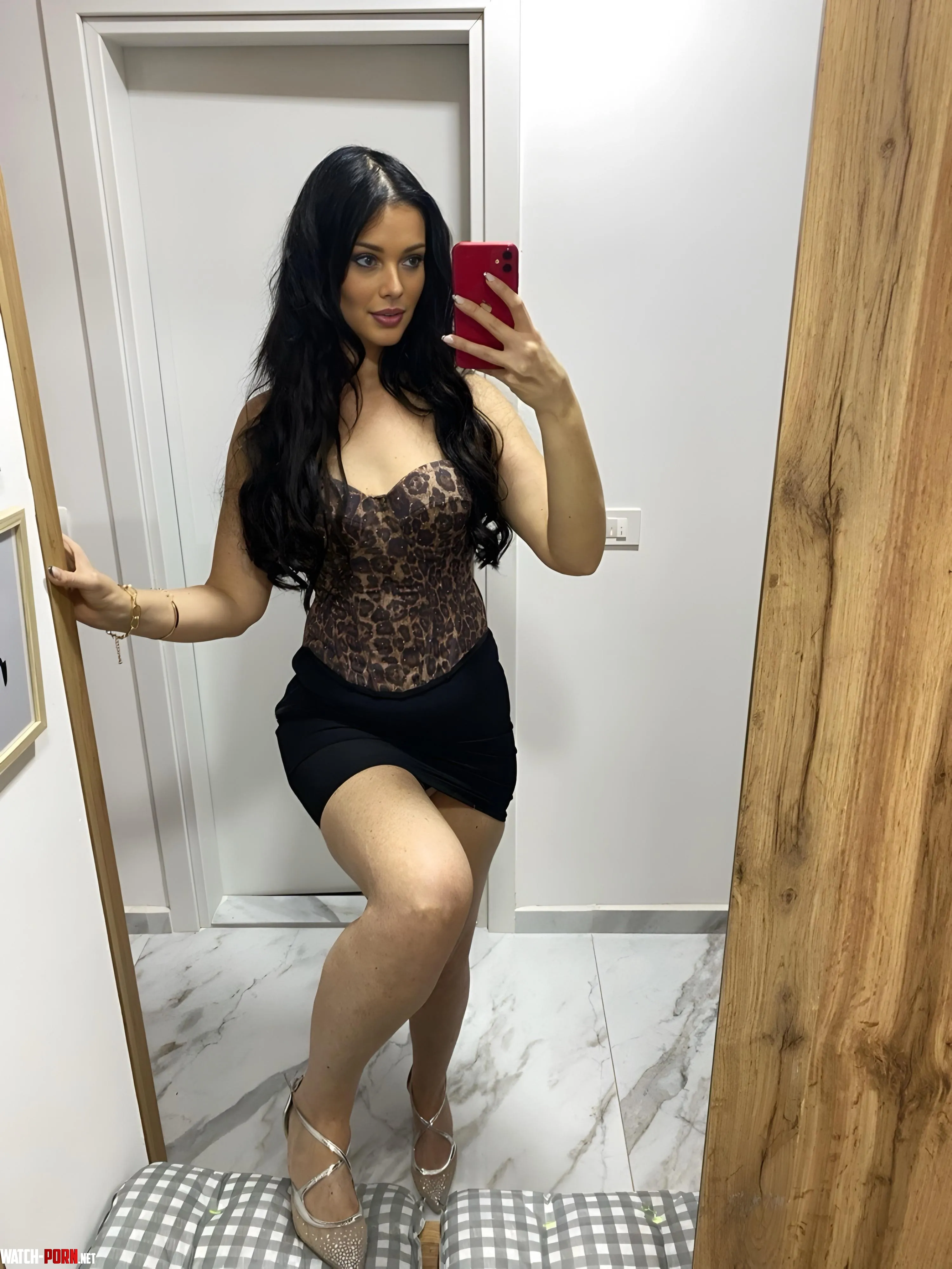 Going out tonight by red_queen_maria