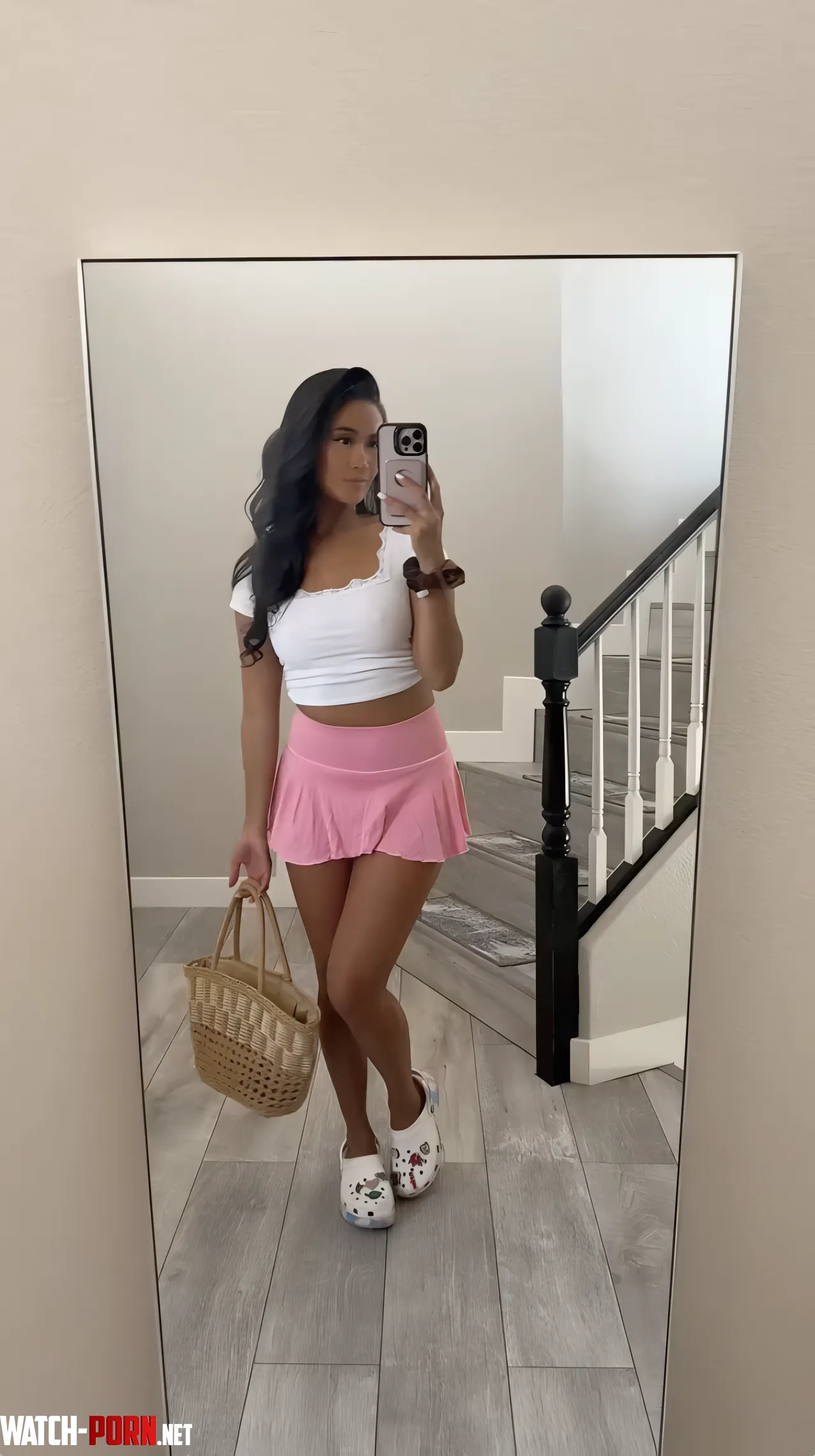 Did this angle make your curiosity peak by sunshineonlyxo