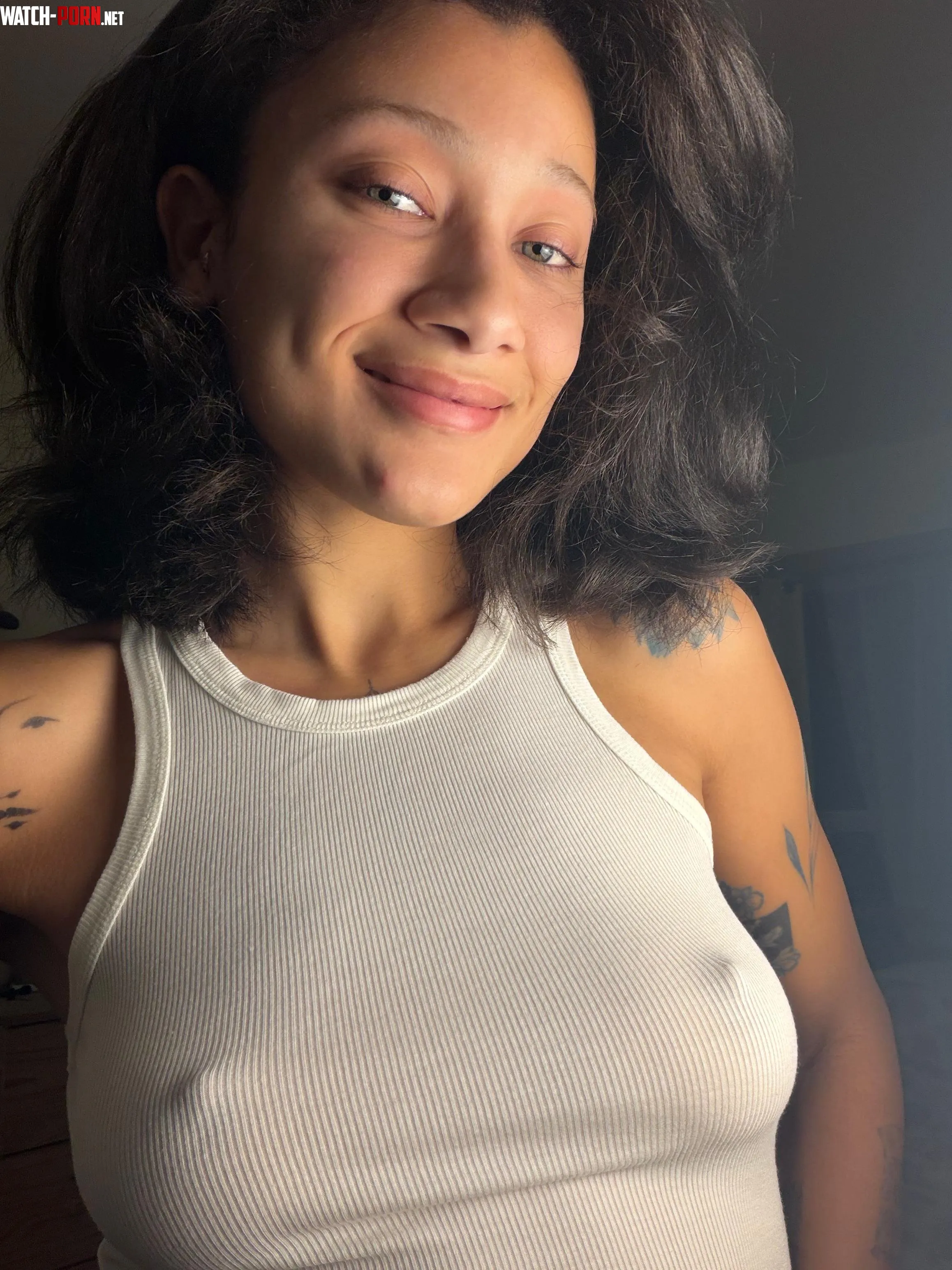 Perfectly sat by MulberryGlum4991