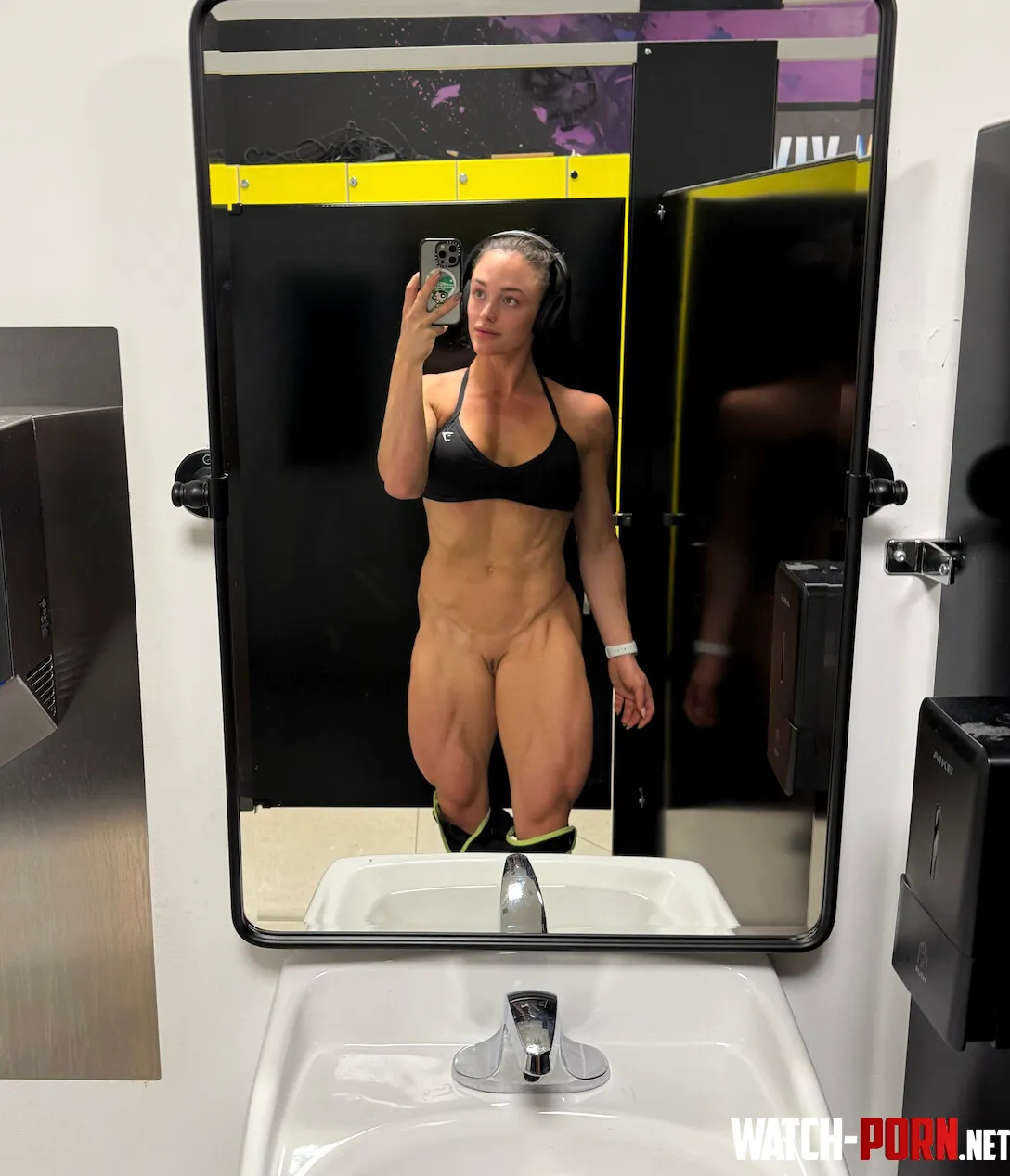 2 months post show and my quads are looking better than ever by fitness_rose