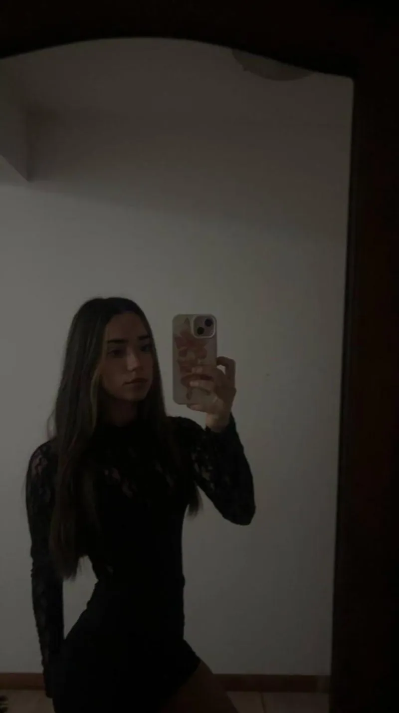 Thumbnail Sloane_Doodle72: How Long Could You Resist Her?