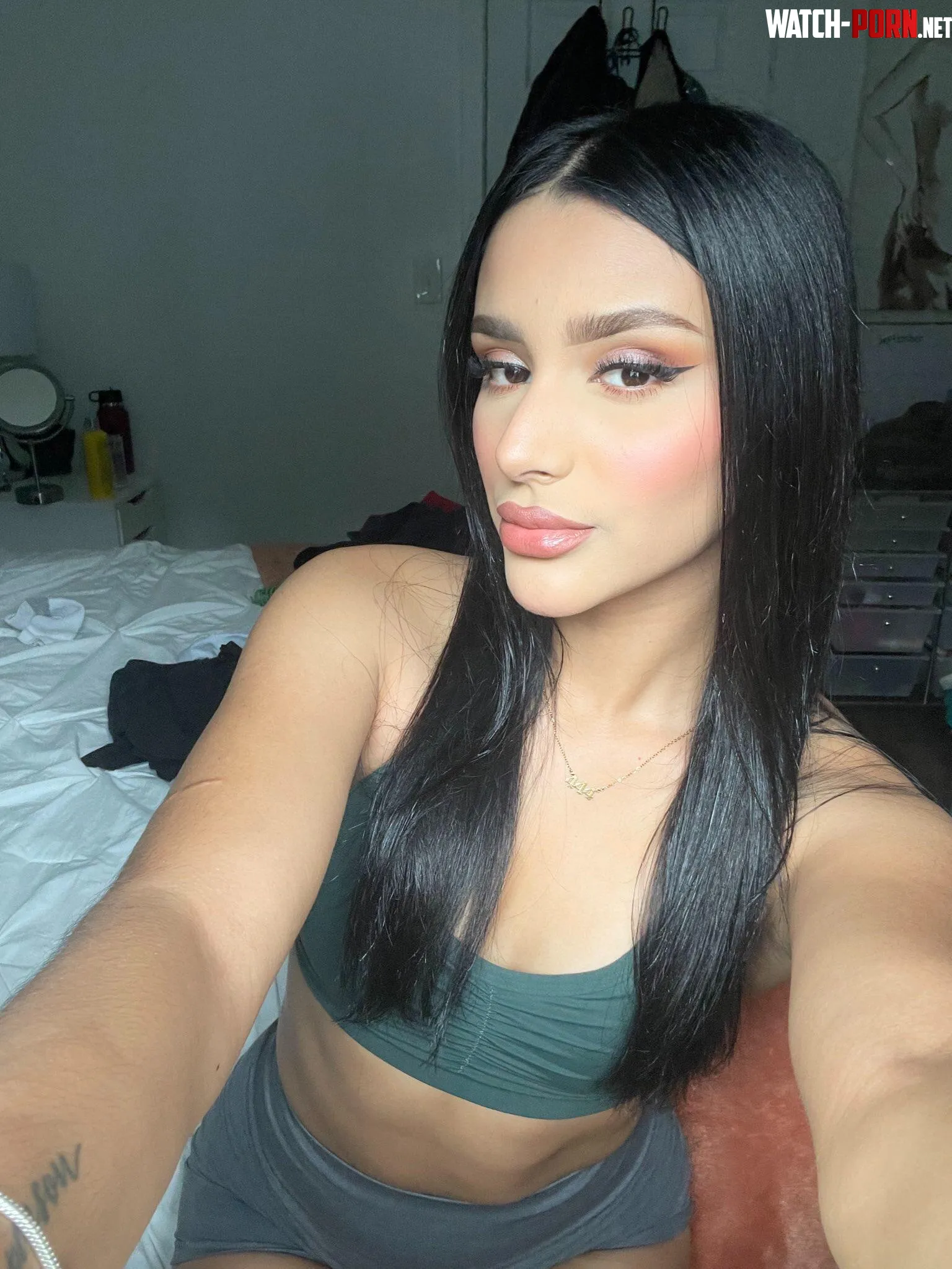 Tell me what youre thinking by Guilty_Bid_745