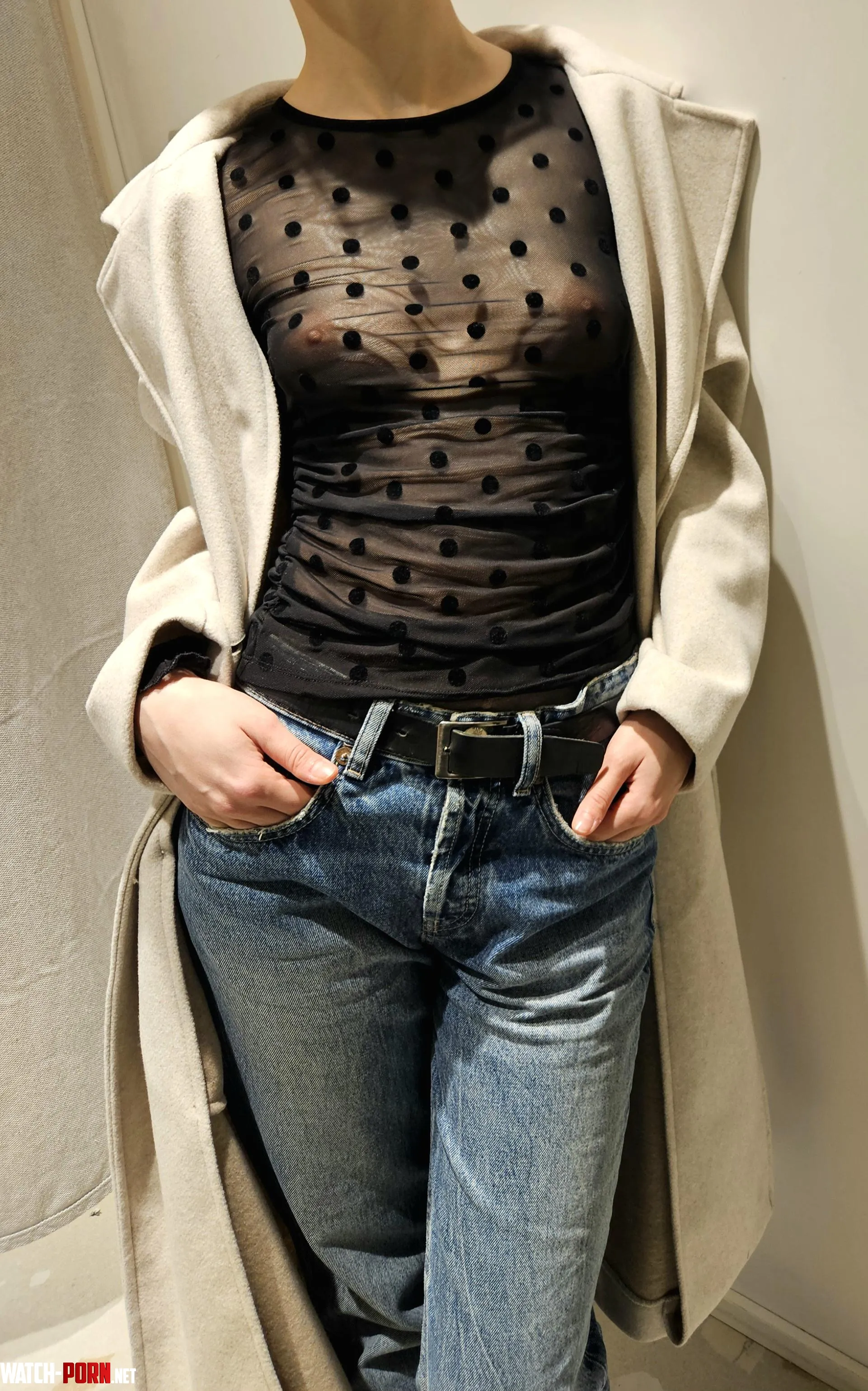 Teasing look by SashaBarefoot