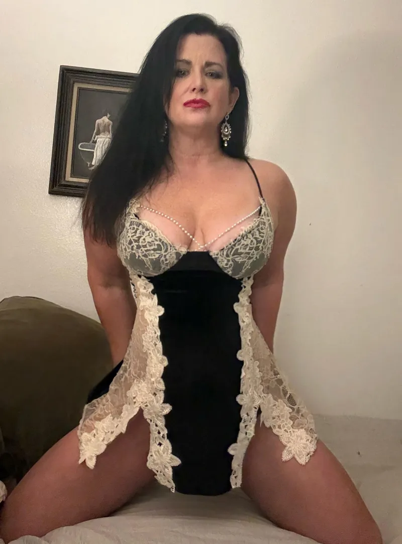 Thumbnail Embracing 59 with a Positive Outlook | MILF-Southern