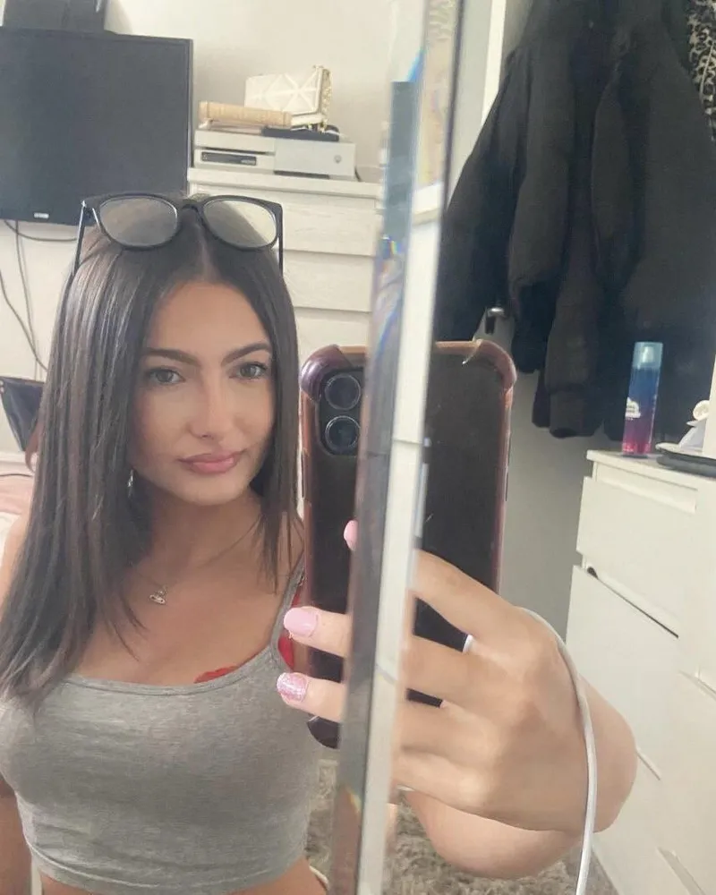 Thumbnail Embracing Singleness: Here and Available | CompetitionSpare5799 | OnlyFans101