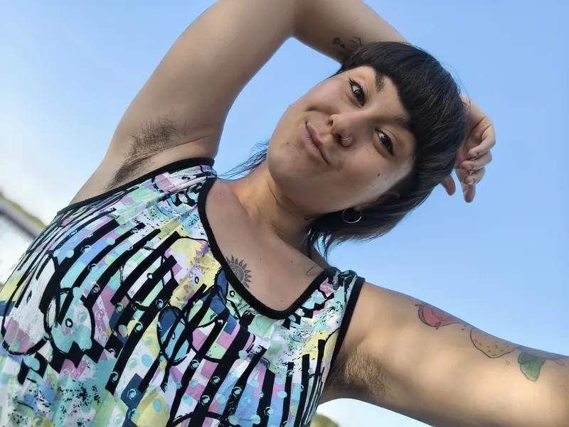 Thumbnail Surrender to Temptation: Lick These Sweaty Armpits | violetninfa | HairyArmpits