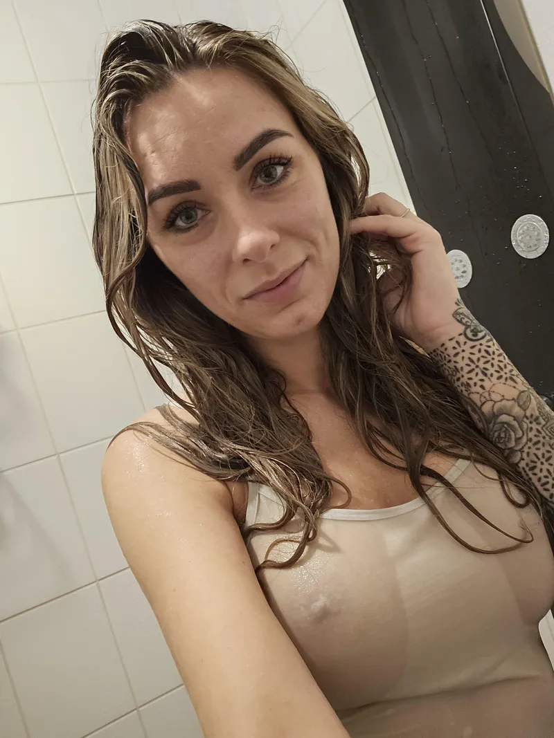 Thumbnail The Best Post-Shower Pokies by u123u123