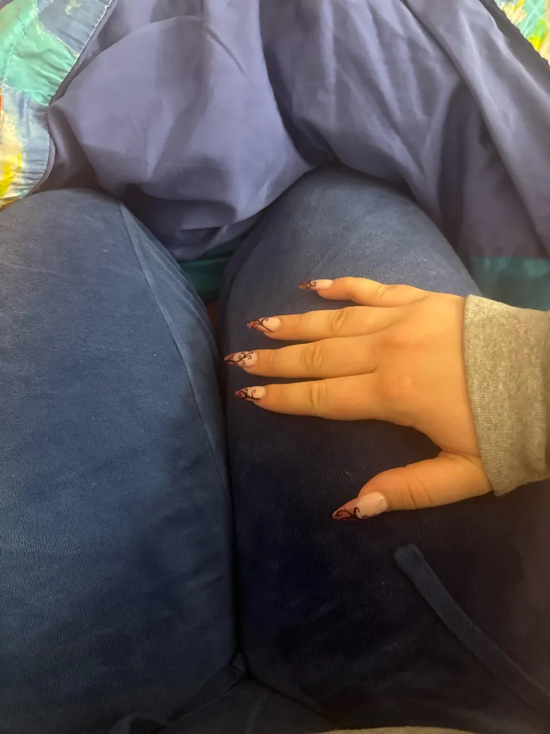 Thumbnail Boredom Cure: Playtime with Nails | kalinyo | nailFetish