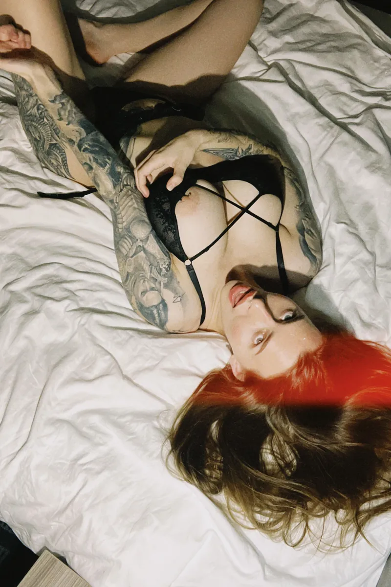 Thumbnail Lingerie: Look at my eyes by _the_sax