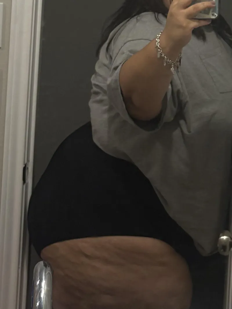 Thumbnail Embracing the Big Booty Energy with Mllanas15 | BBW
