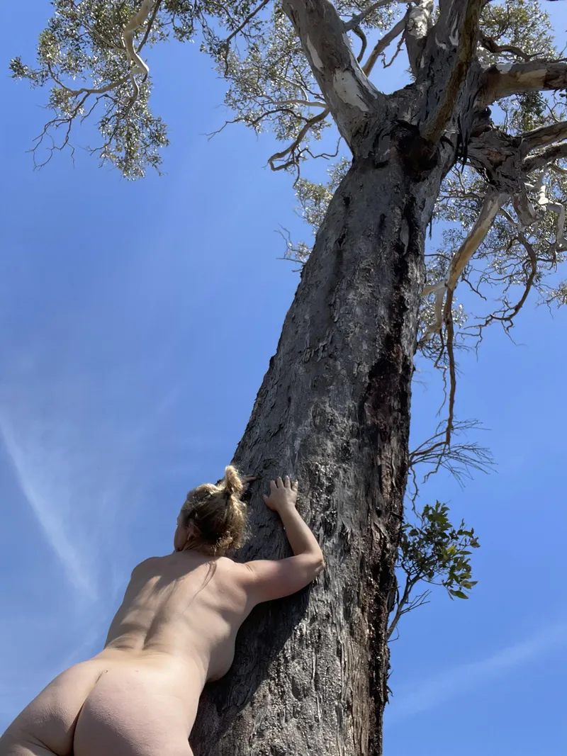 Thumbnail Sensual Moments: Waiting Under the Gum Tree | AussiegirlOF | onlynudechicks