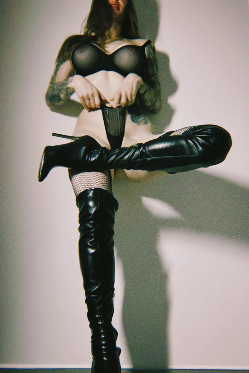 Thumbnail Lingerie: Basic instinct by _the_sax