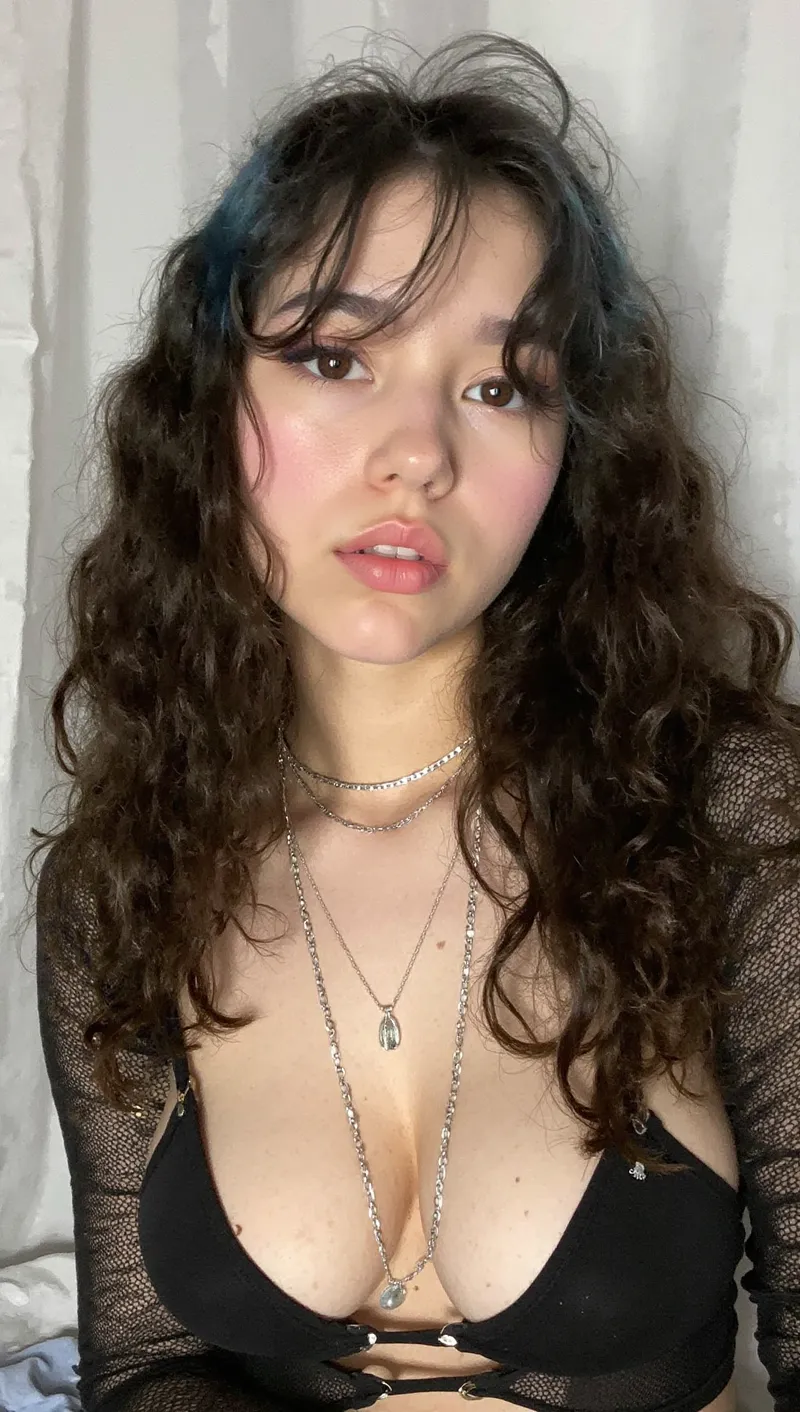 Thumbnail _MissSweet Explores Latina Charm in Croptop Fashion