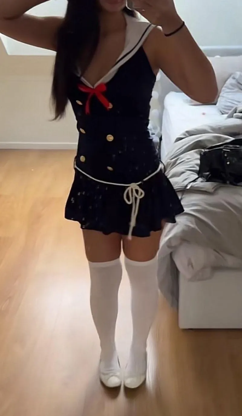 Thumbnail MiaLuxe07 Teases FF Shenanigans for Tonight in SweNsfw Joviality