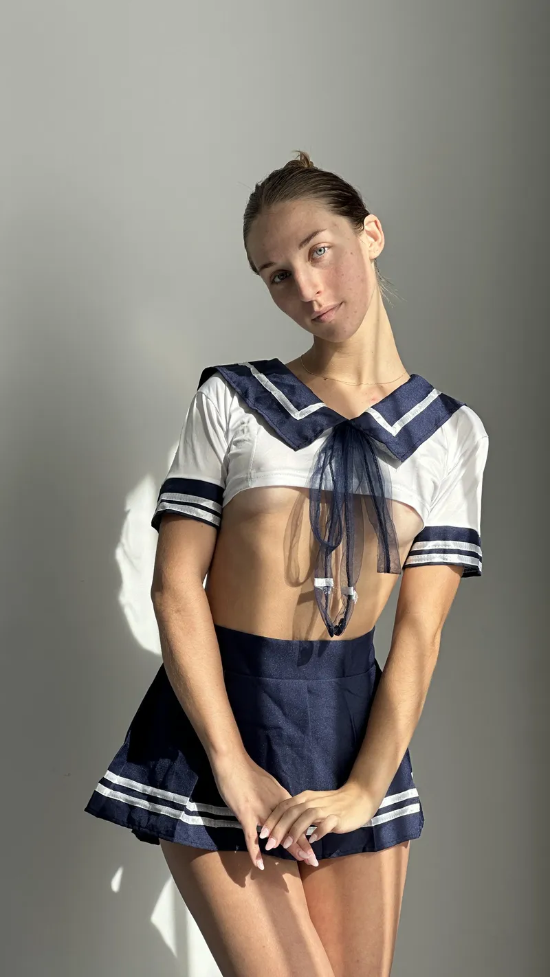 Thumbnail indyraeofficial's Ode: Outfits That Defy Peace