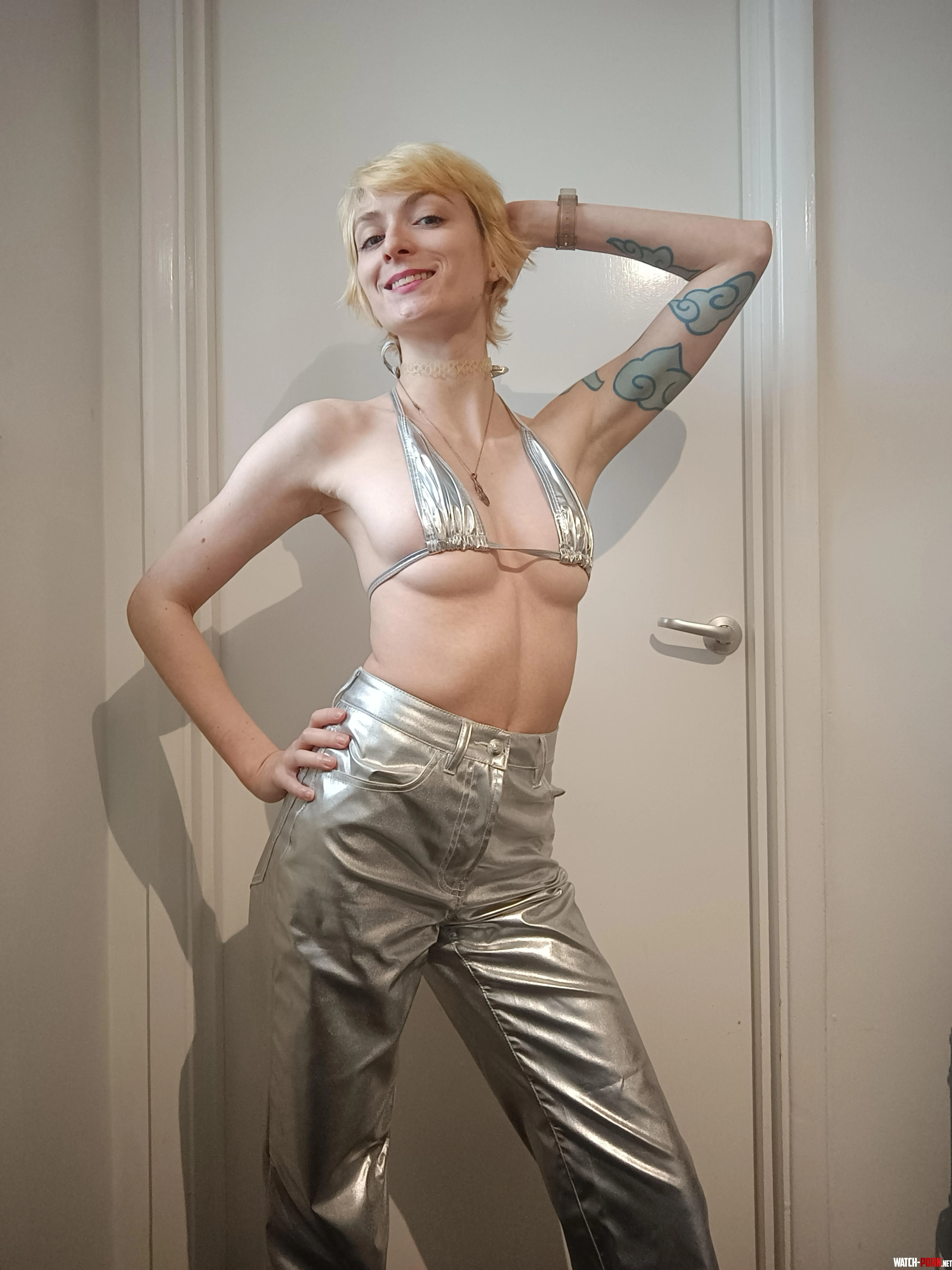 Hiya I'm Lily Black from London by LilyBlack1001