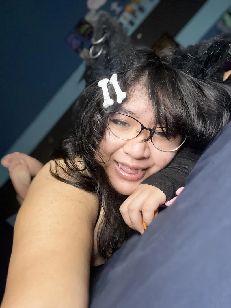 Thumbnail delve into Onlyfanshottest Content by protectalexx