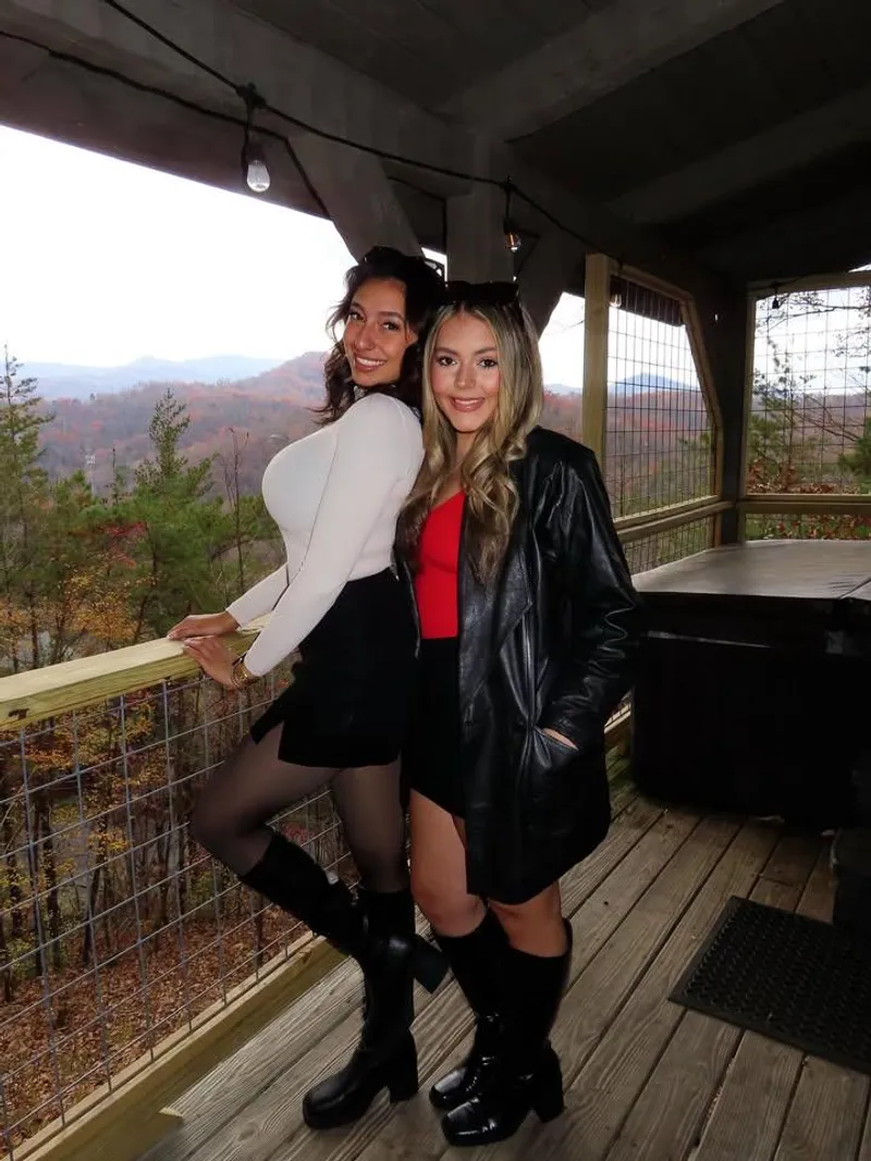 Thumbnail Great View Uncovered in 2busty2hide