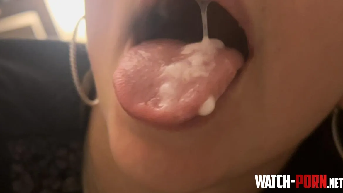 My gf wanted me to post my cum in her mouth 🤤 by LegitimateHospital31