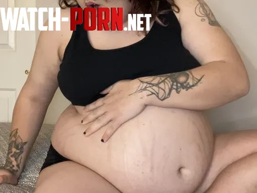 I keep getting surprised by new stretchmarks by Plump_Pup