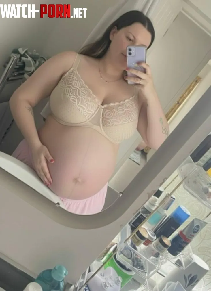 Do you still wanna bang me even though I'm this big by Lustful_Luna89