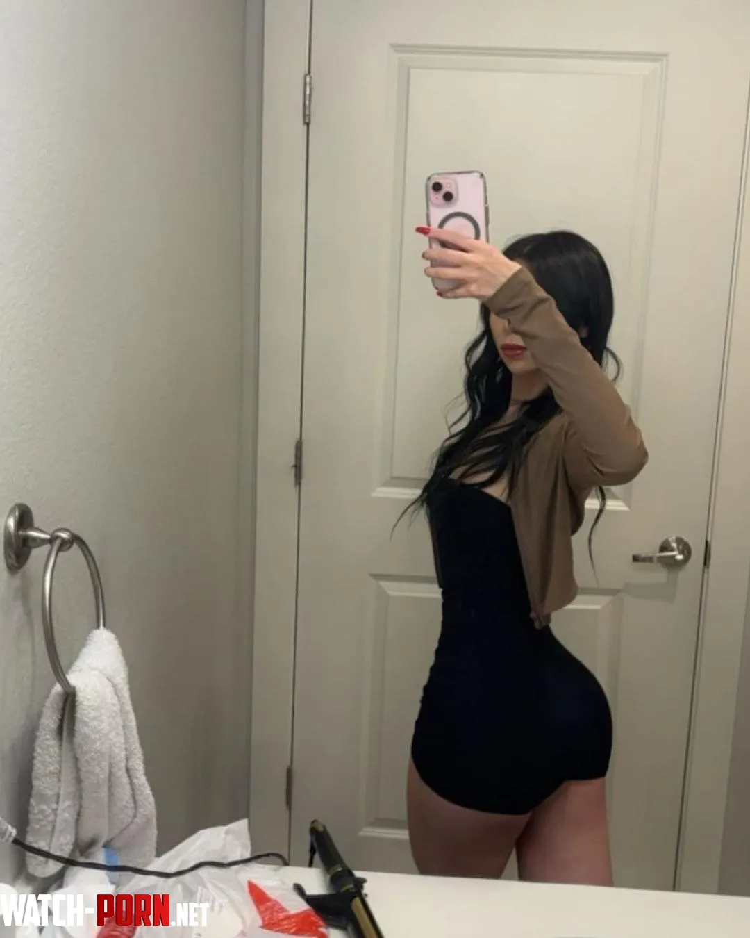 Hoping to get cracked here by Emotional-Fun-7076