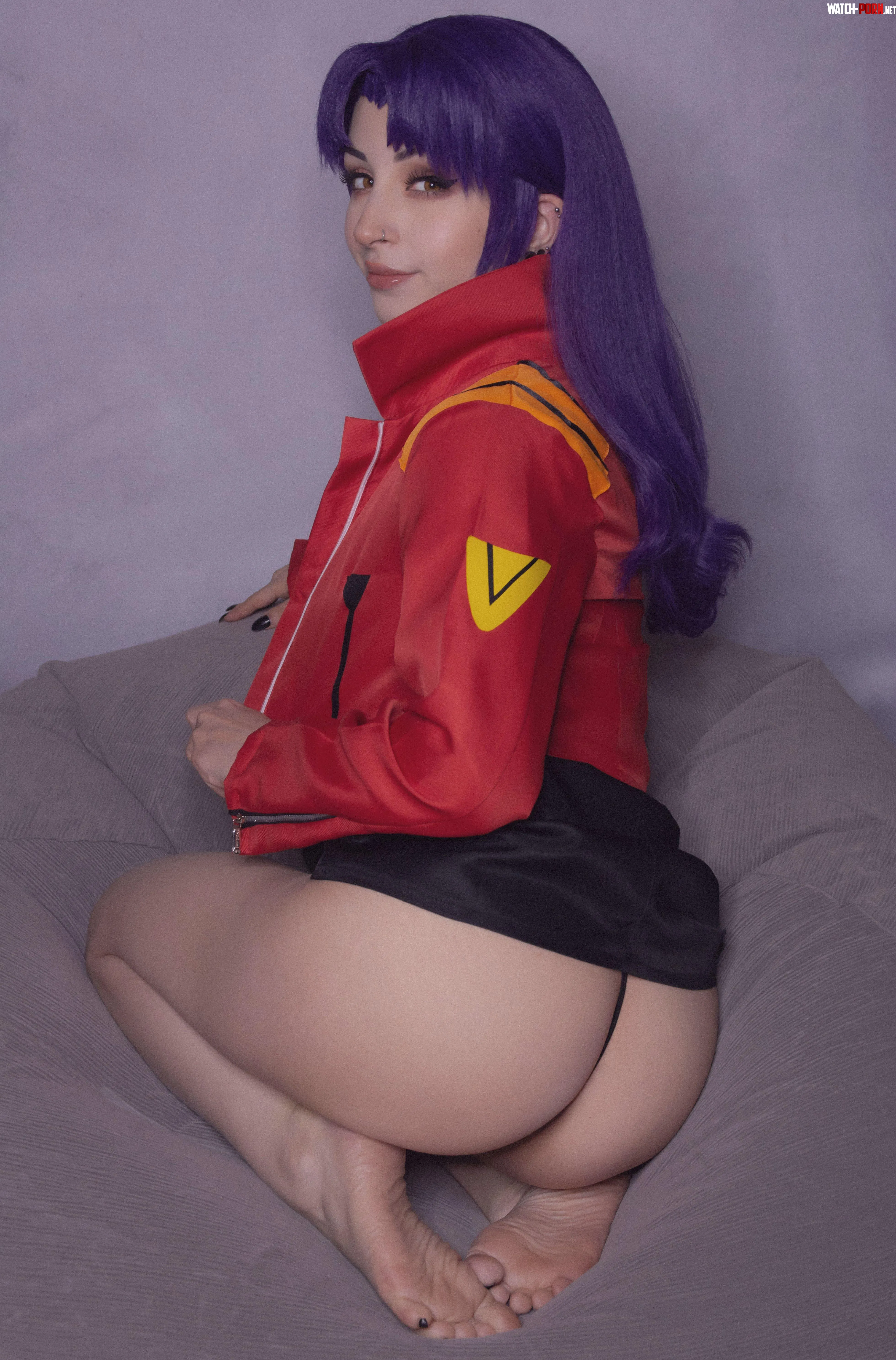 Misato [Evangelion] (Shiroktsne) by Shirokitsunegf