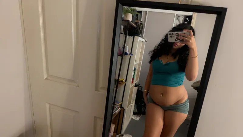 Thumbnail Visual-Ganache1498 Delights in Stuffers' Ate-A-Lot Moments